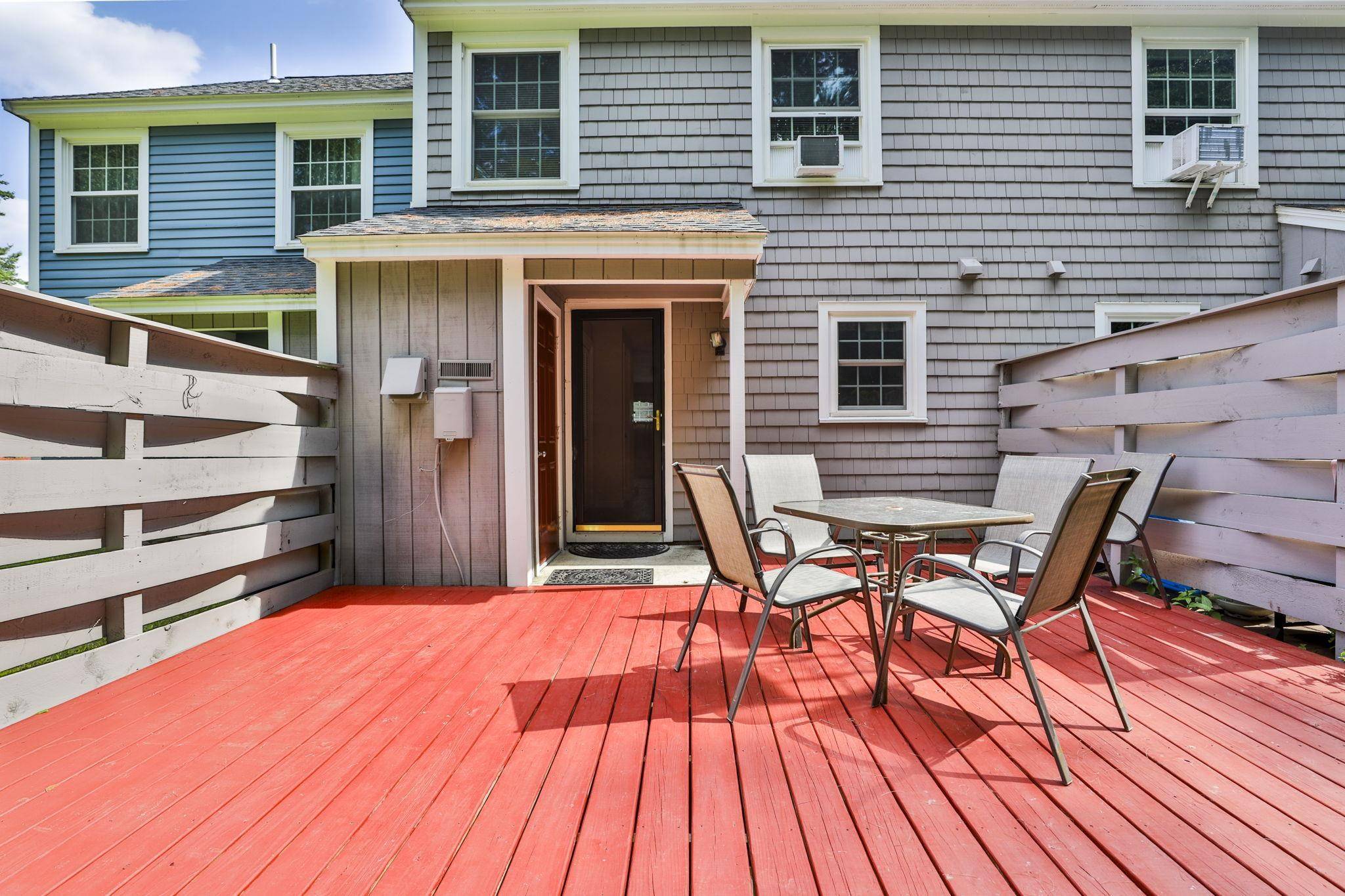 Merrimack, NH 03054,6 Kearns DR #6