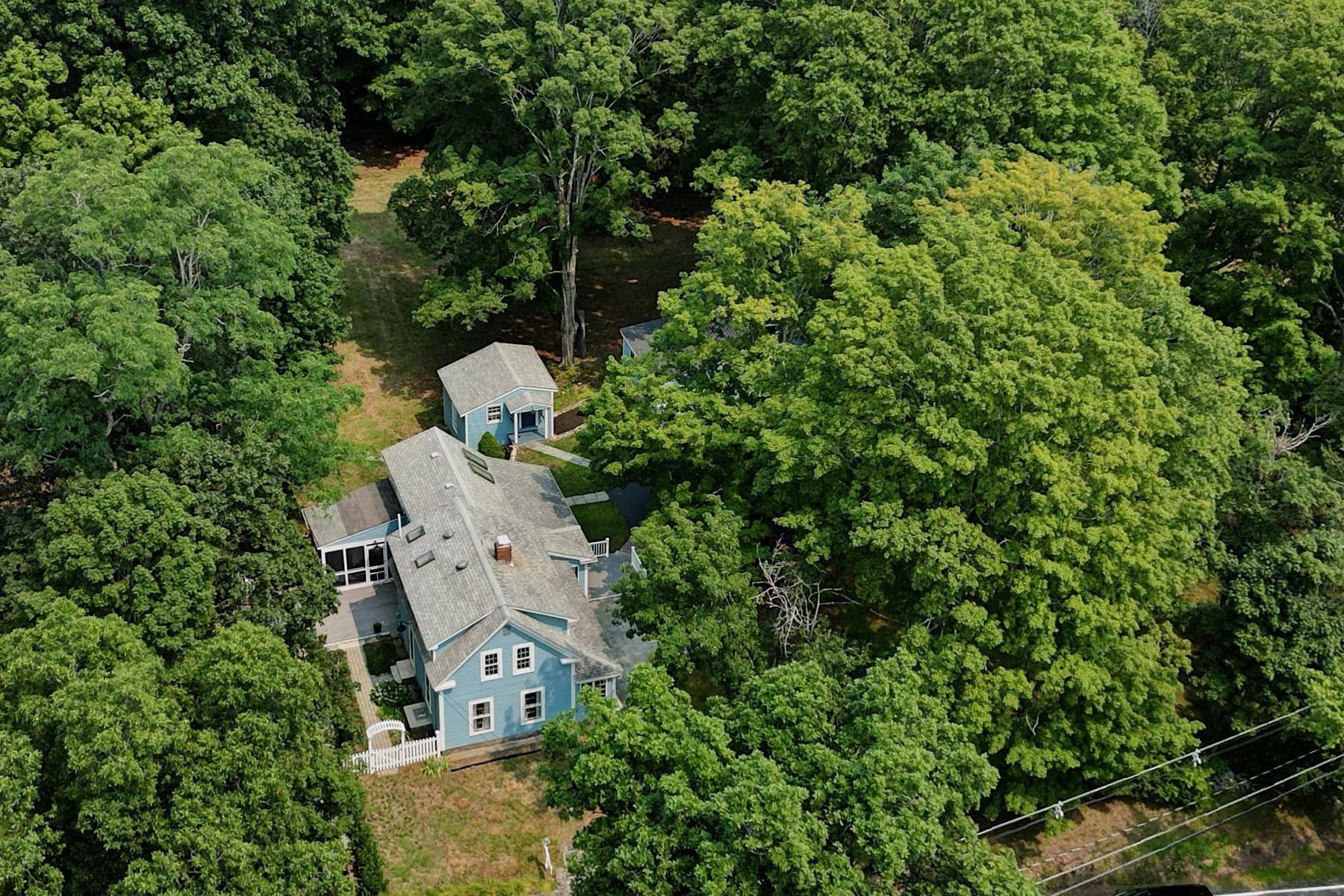 Hampton Falls, NH 03844,299 Exeter RD