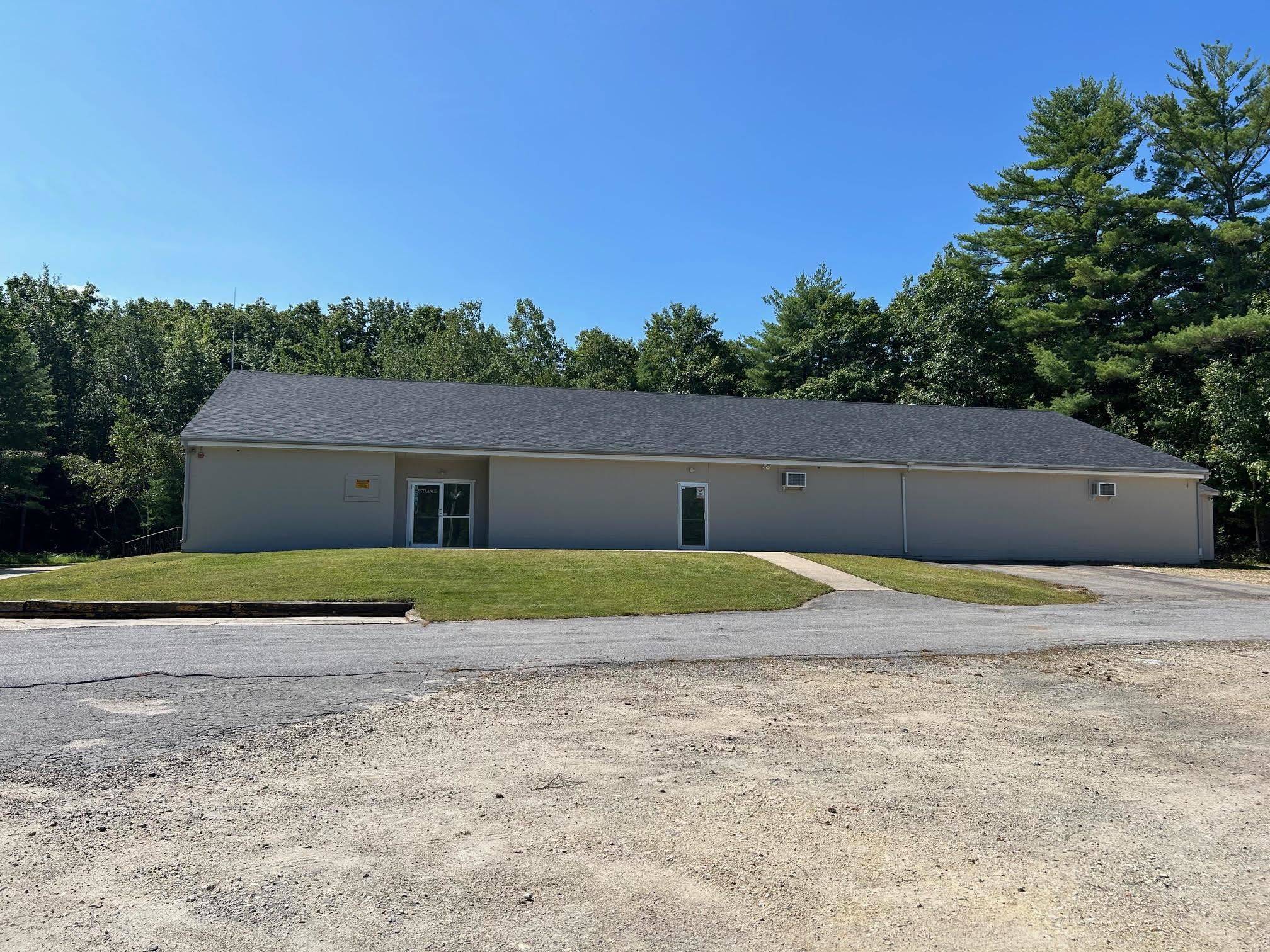 Rochester, NH 03867,38 Milton RD