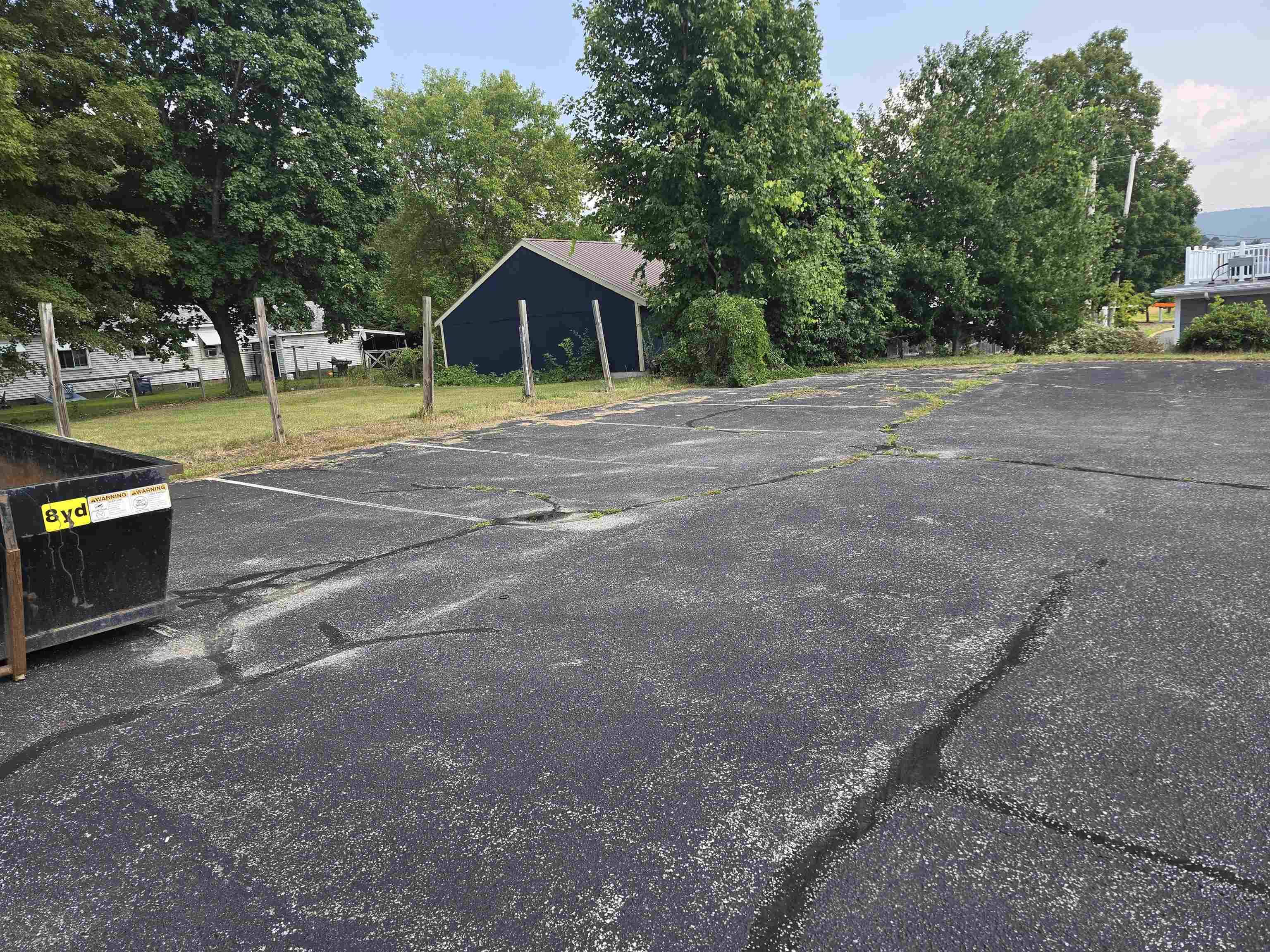 Claremont, NH 03743,198 Washington ST