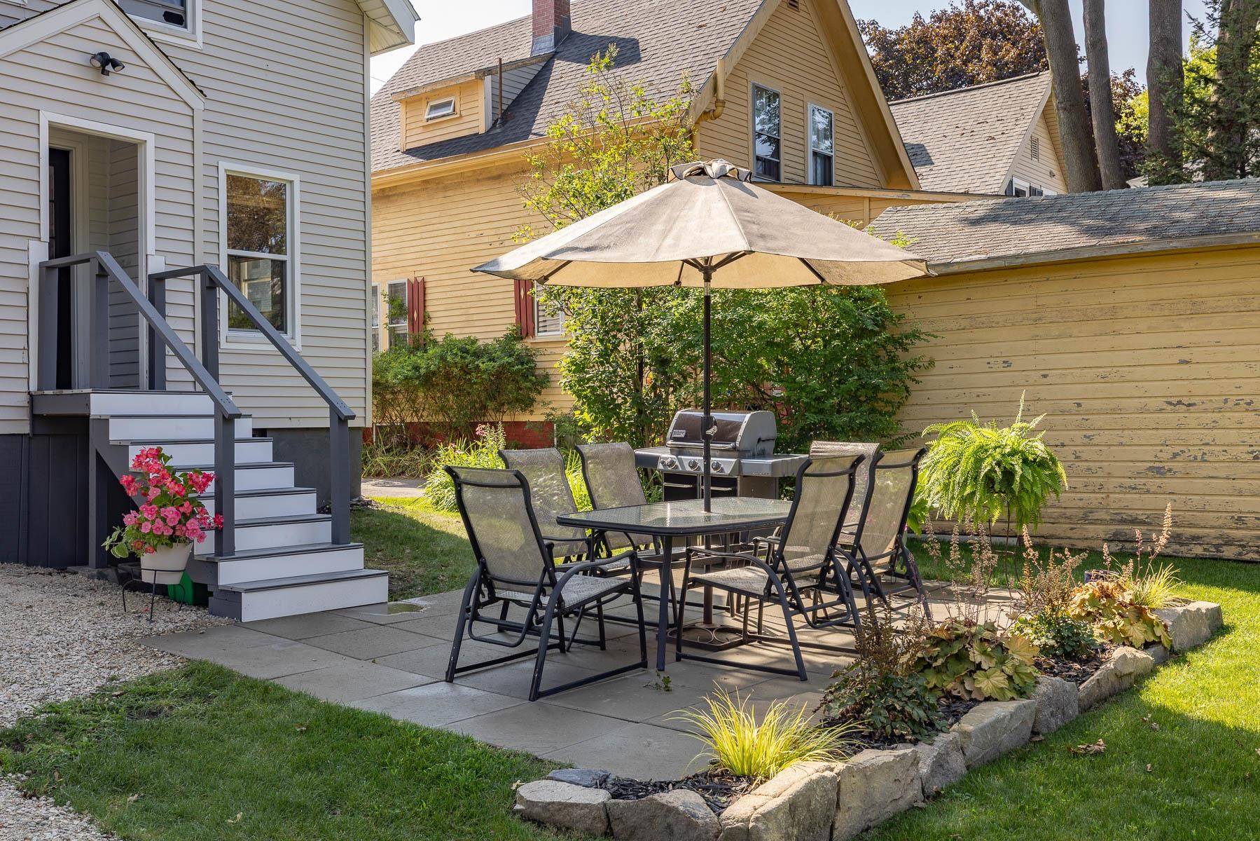 Portsmouth, NH 03801,325 Bartlett ST