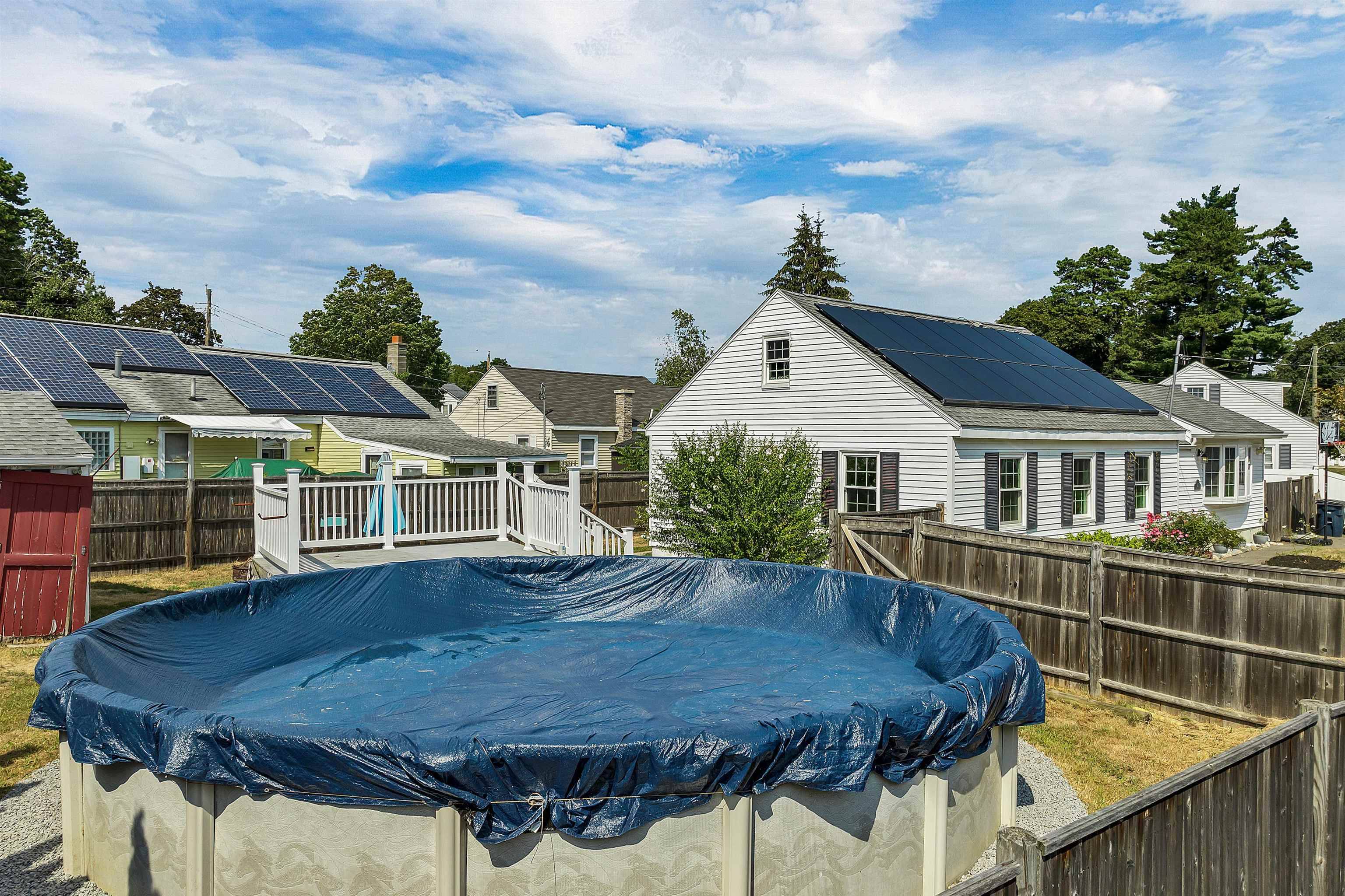 Nashua, NH 03064,22 Berkshire RD