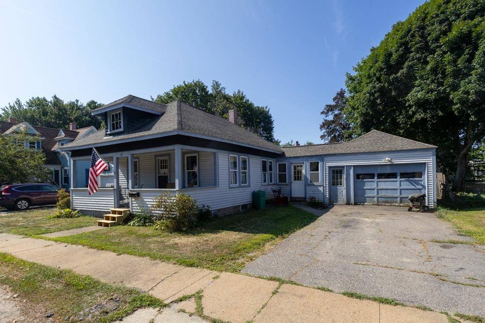 Rochester, NH 03867,17 Logan ST