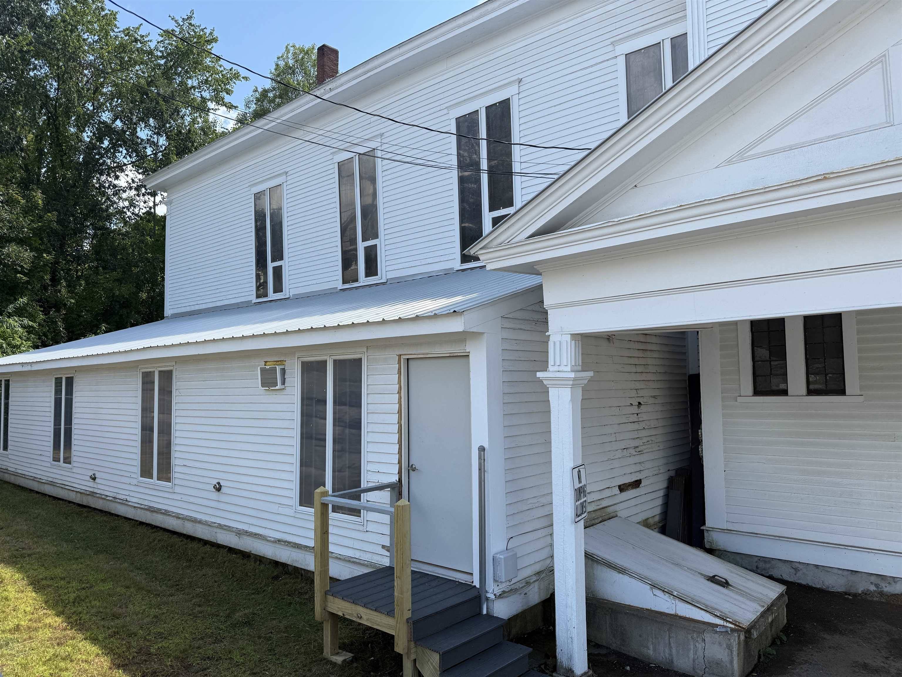 Franklin, NH 03235,88 Franklin ST