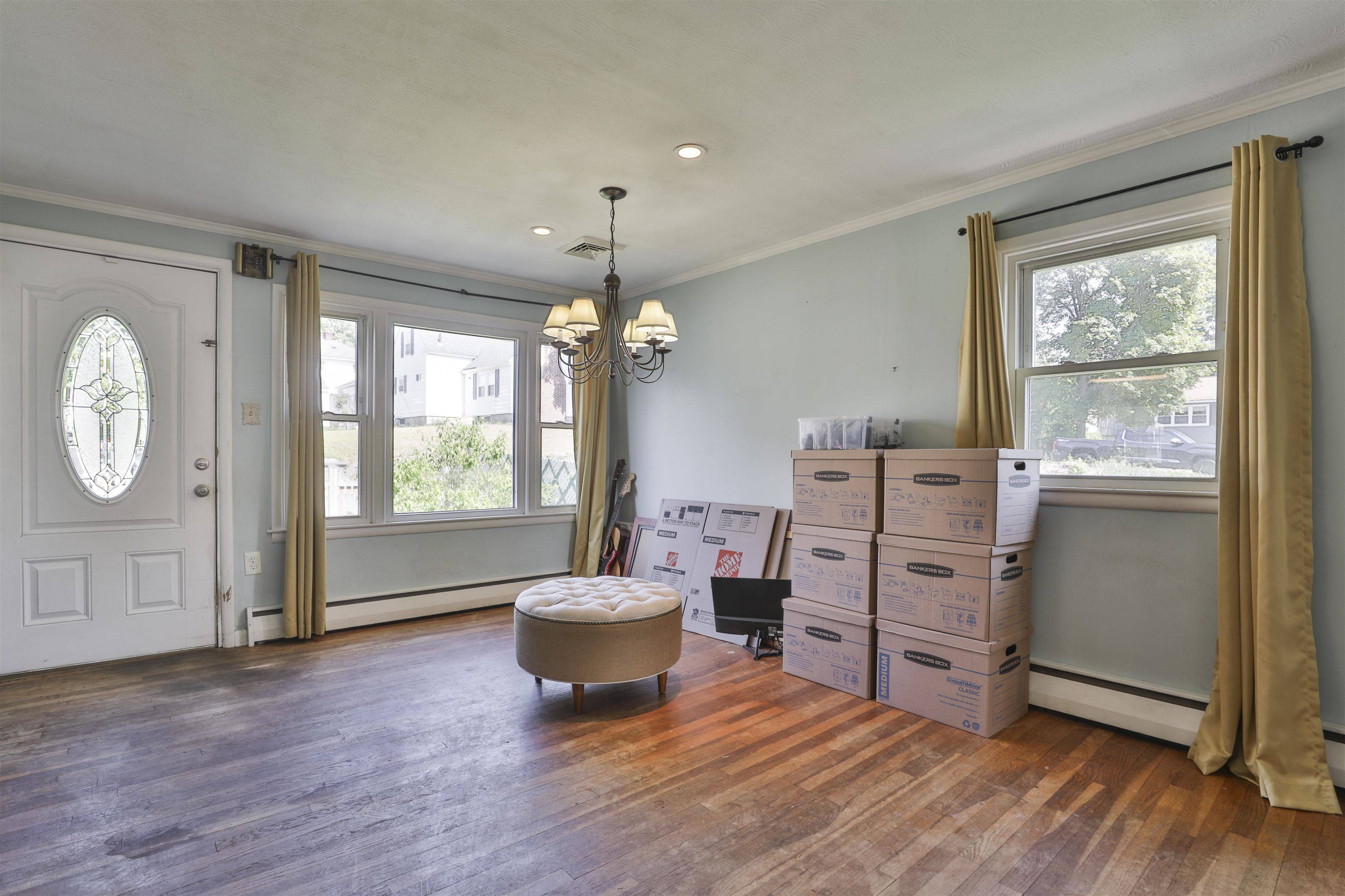 Nashua, NH 03064,5 Buker ST
