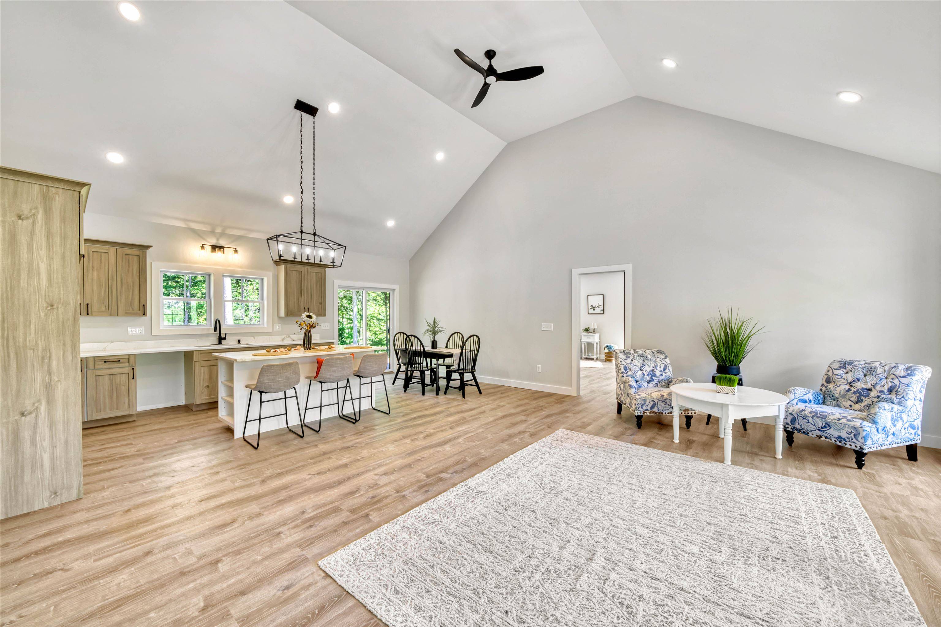 New London, NH 03257,106-023 Fieldstone LN