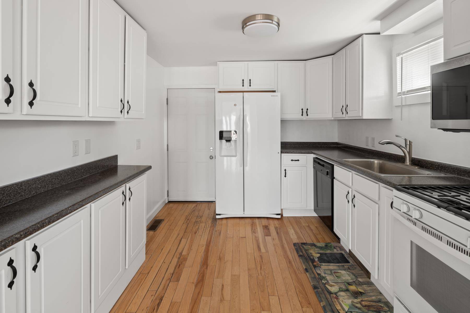Colchester, VT 05446,922 East Lakeshore DR