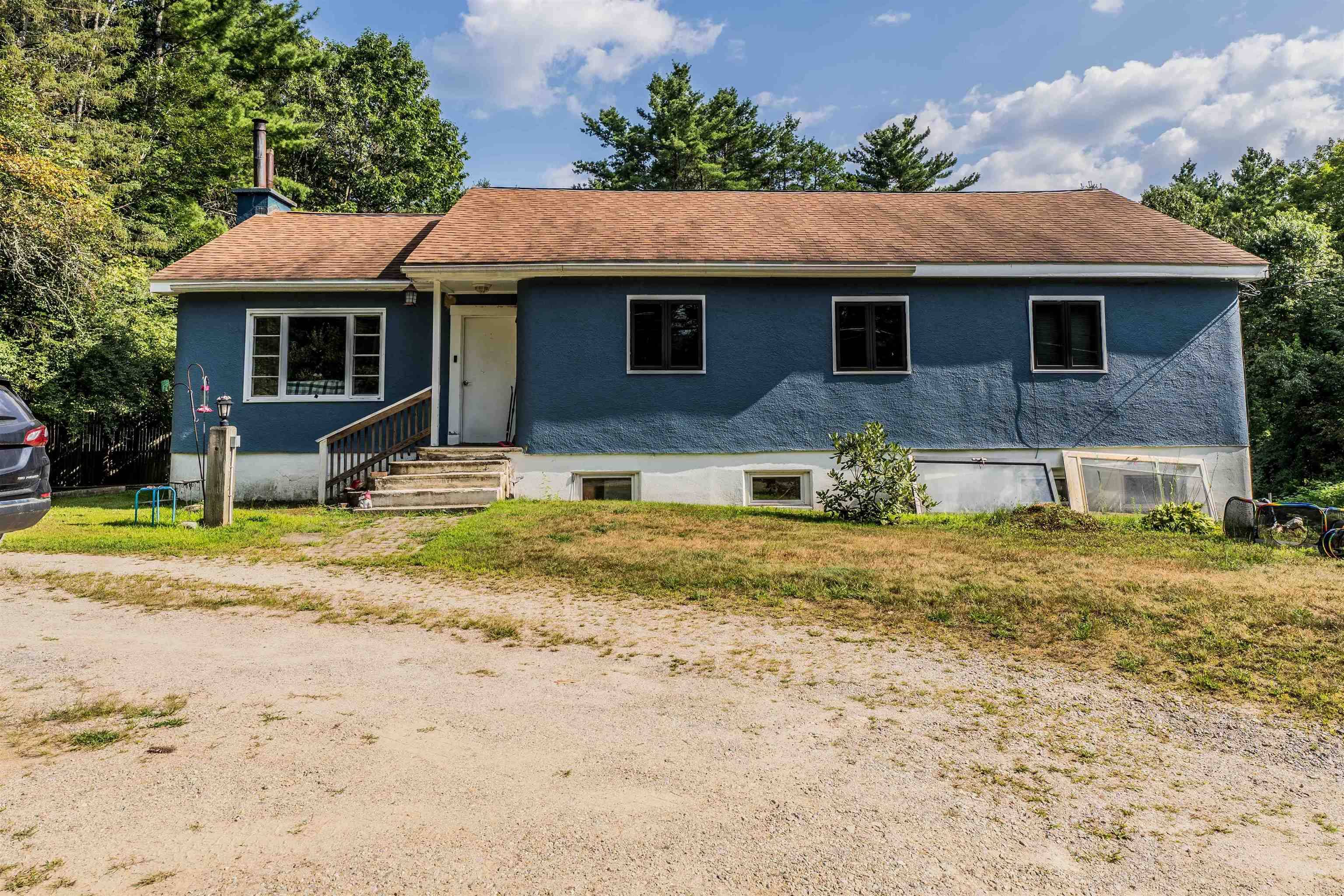 Hopkinton, NH 03229,1035 Hopkinton RD