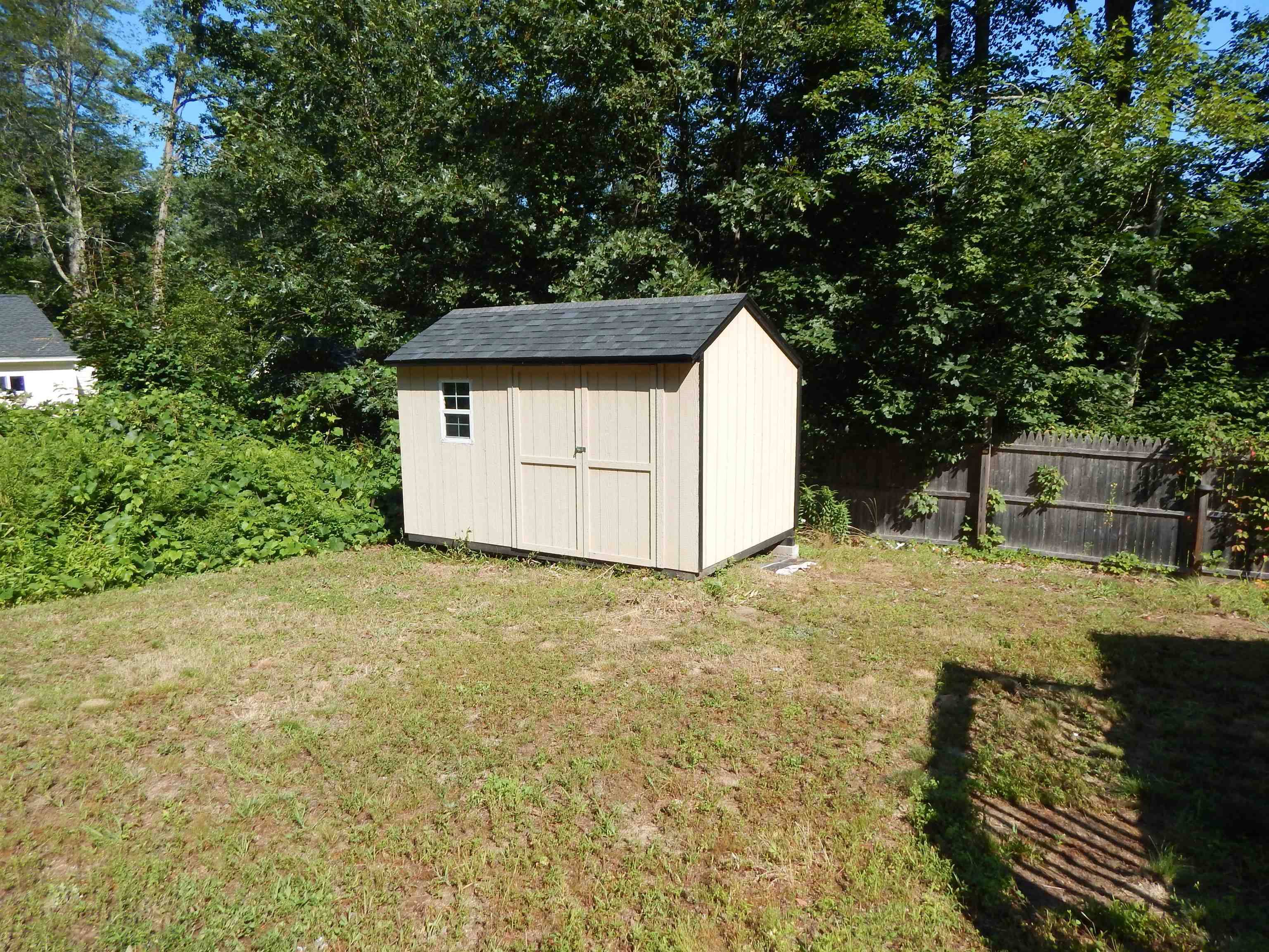 Dunbarton, NH 03046,17 Gary RD