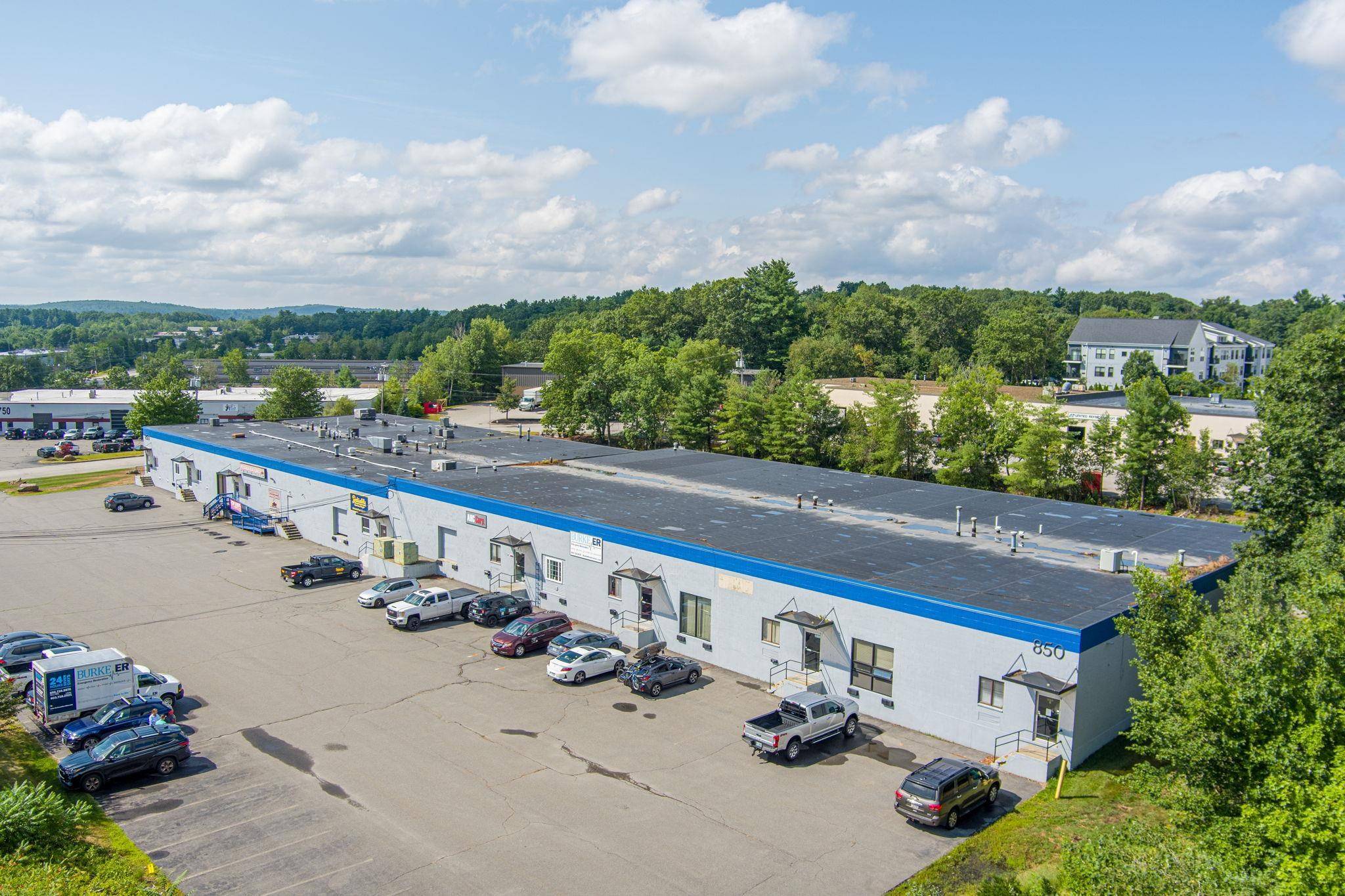 Manchester, NH 03109,850 E Industrial Park DR #6