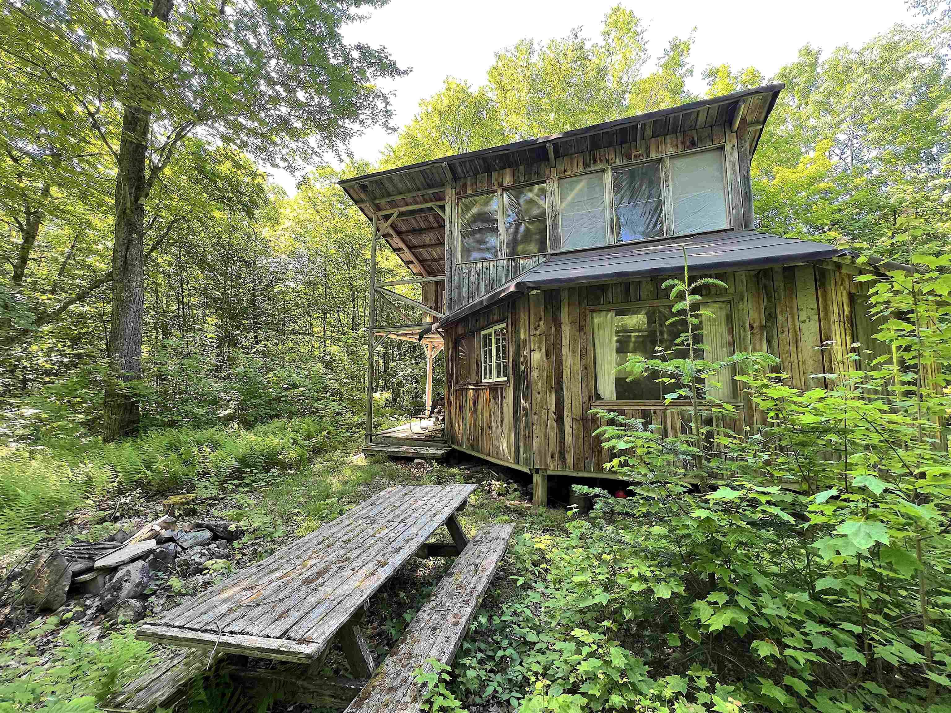 Charleston, VT 05872,649 Mud RD