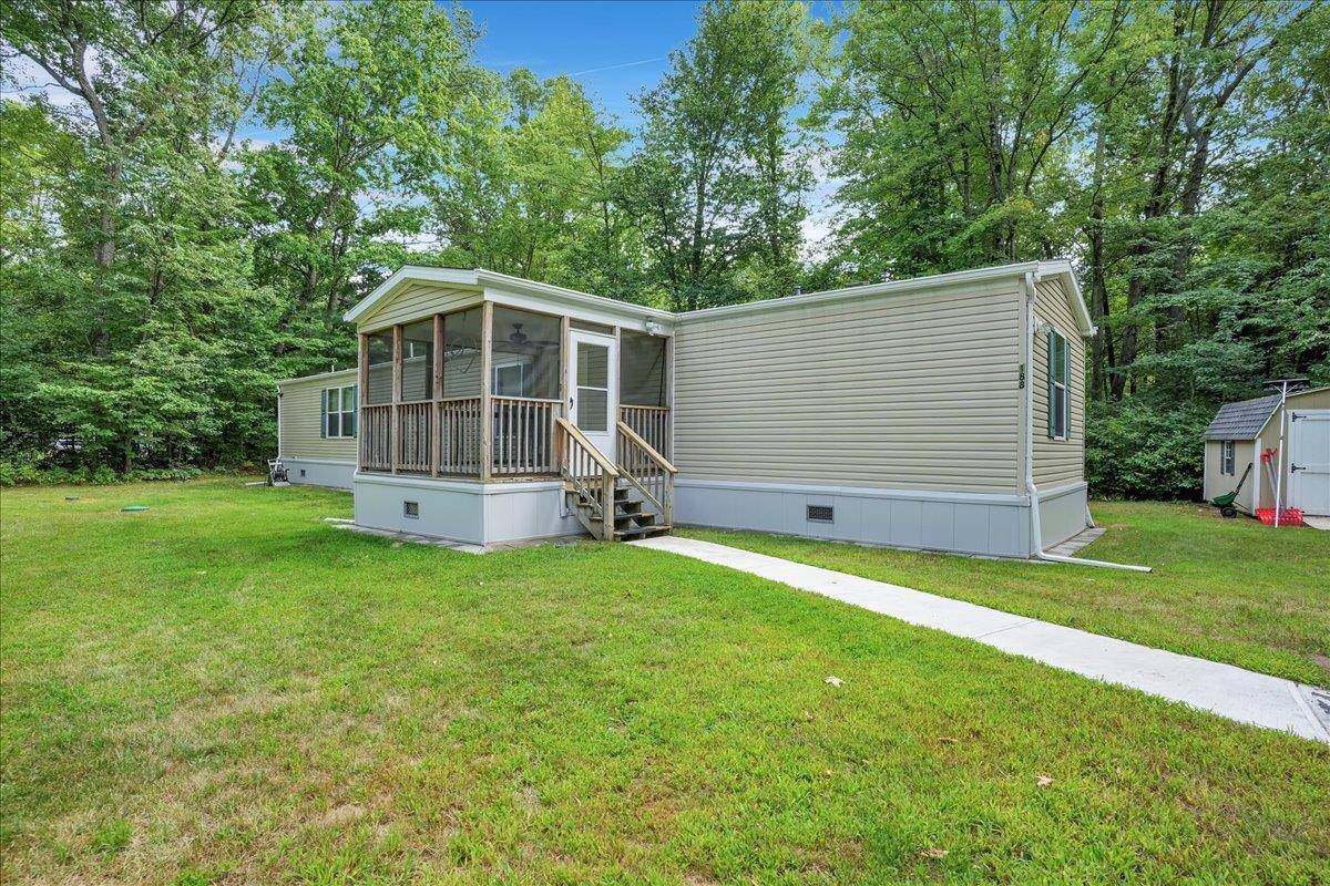Colchester, VT 05446,188 Wilmington RD