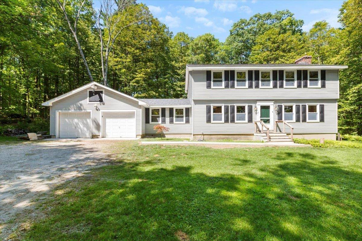 Manchester, VT 05255,392 Powderhorn RD