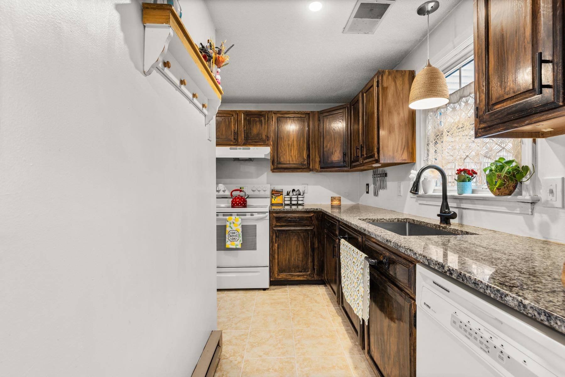 Dover, NH 03820,56 Durham RD #54