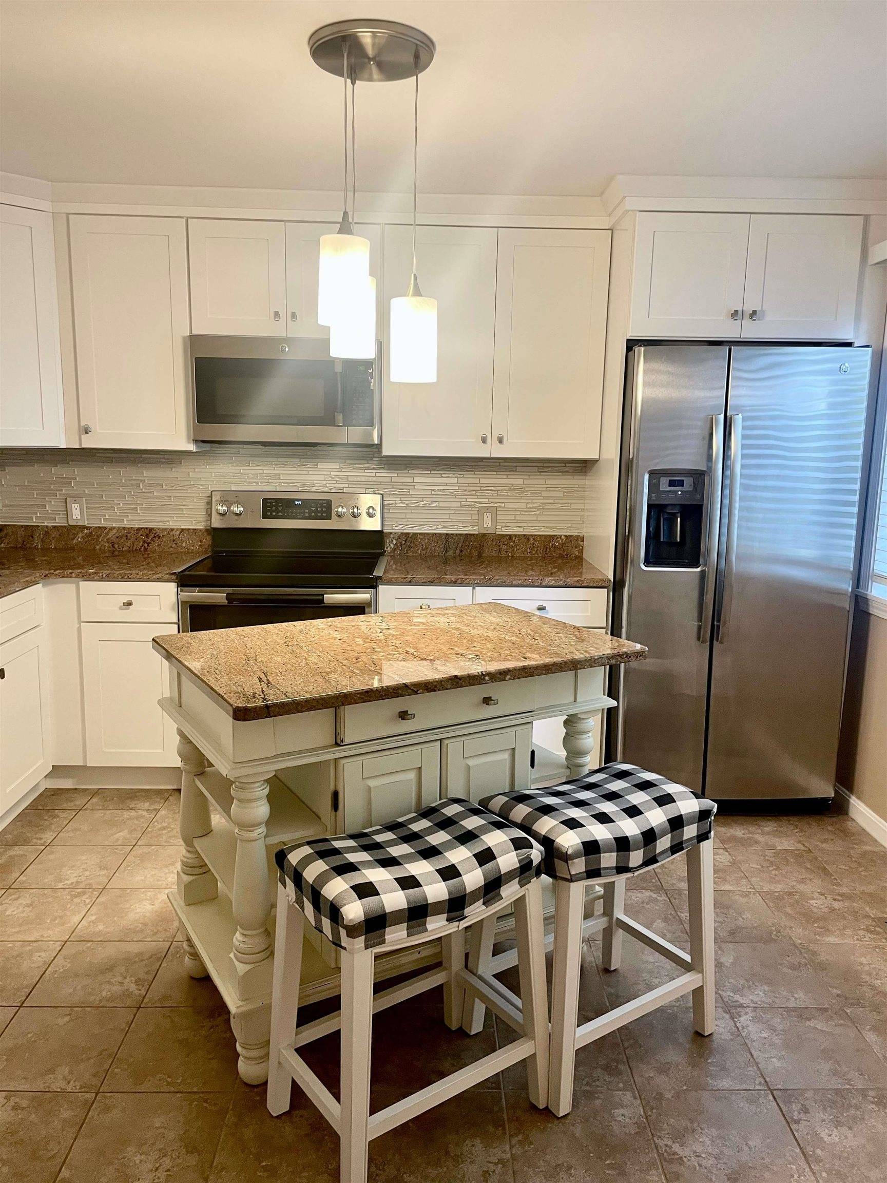Nashua, NH 03062,58 Heather CT