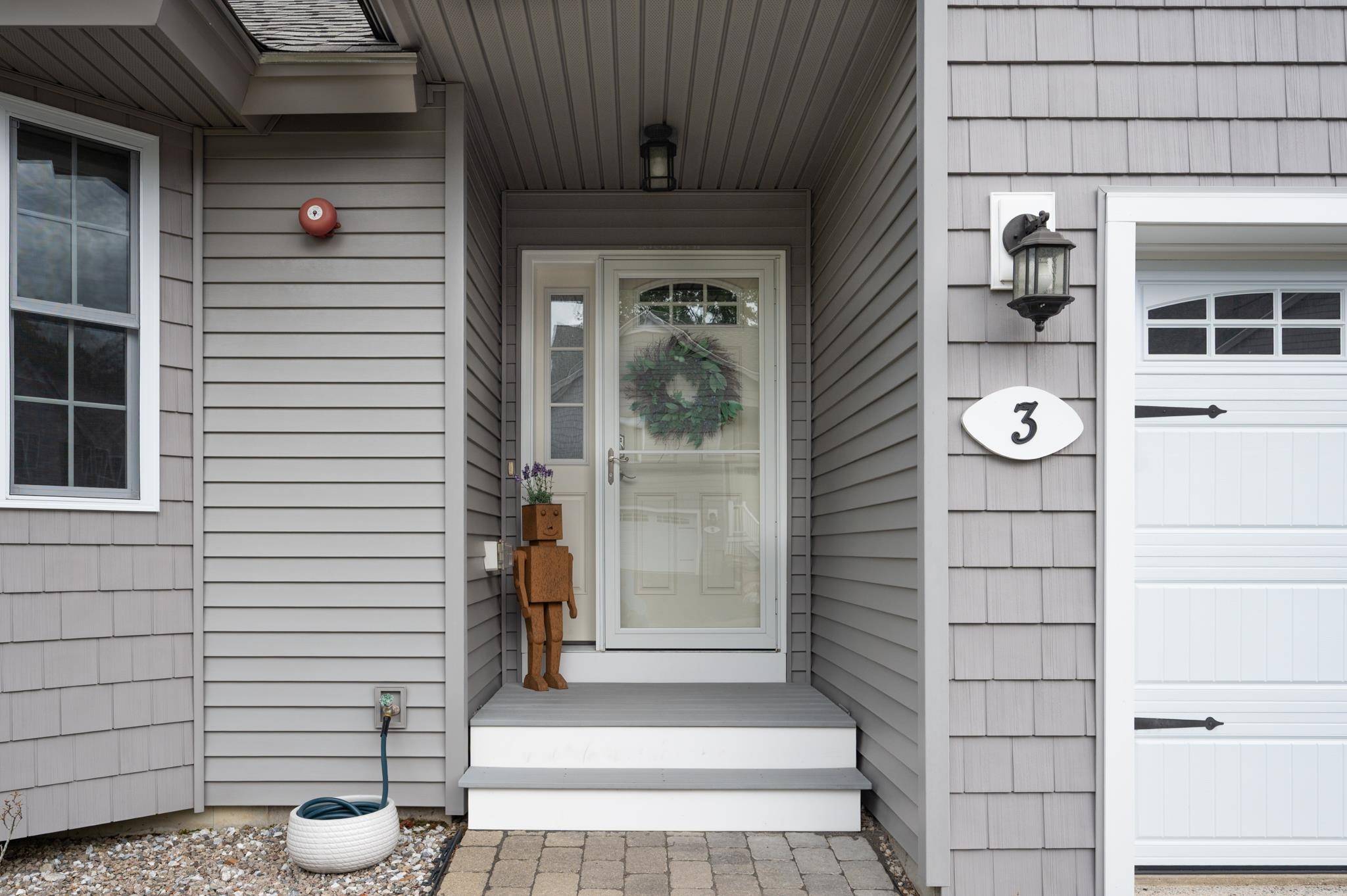 Atkinson, NH 03811,3 Guernsey DR #3