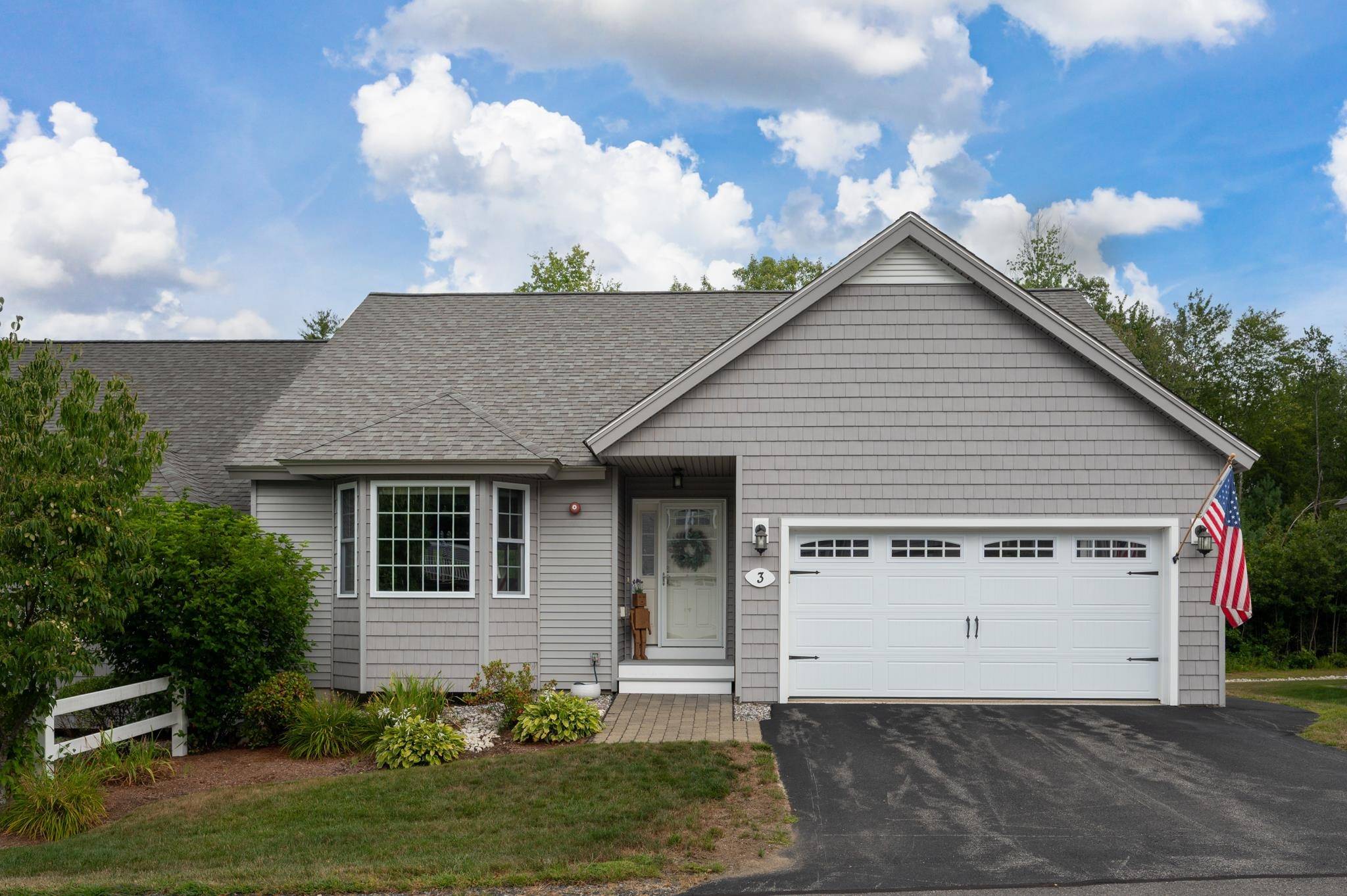 Atkinson, NH 03811,3 Guernsey DR #3