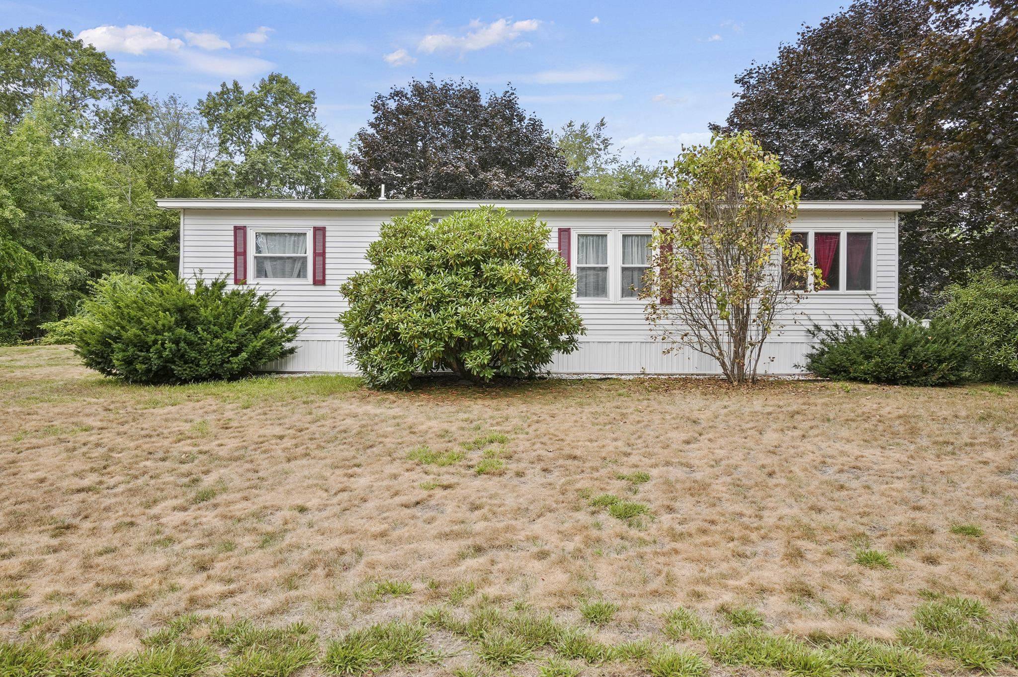 Hampstead, NH 03841,1 Grace WAY