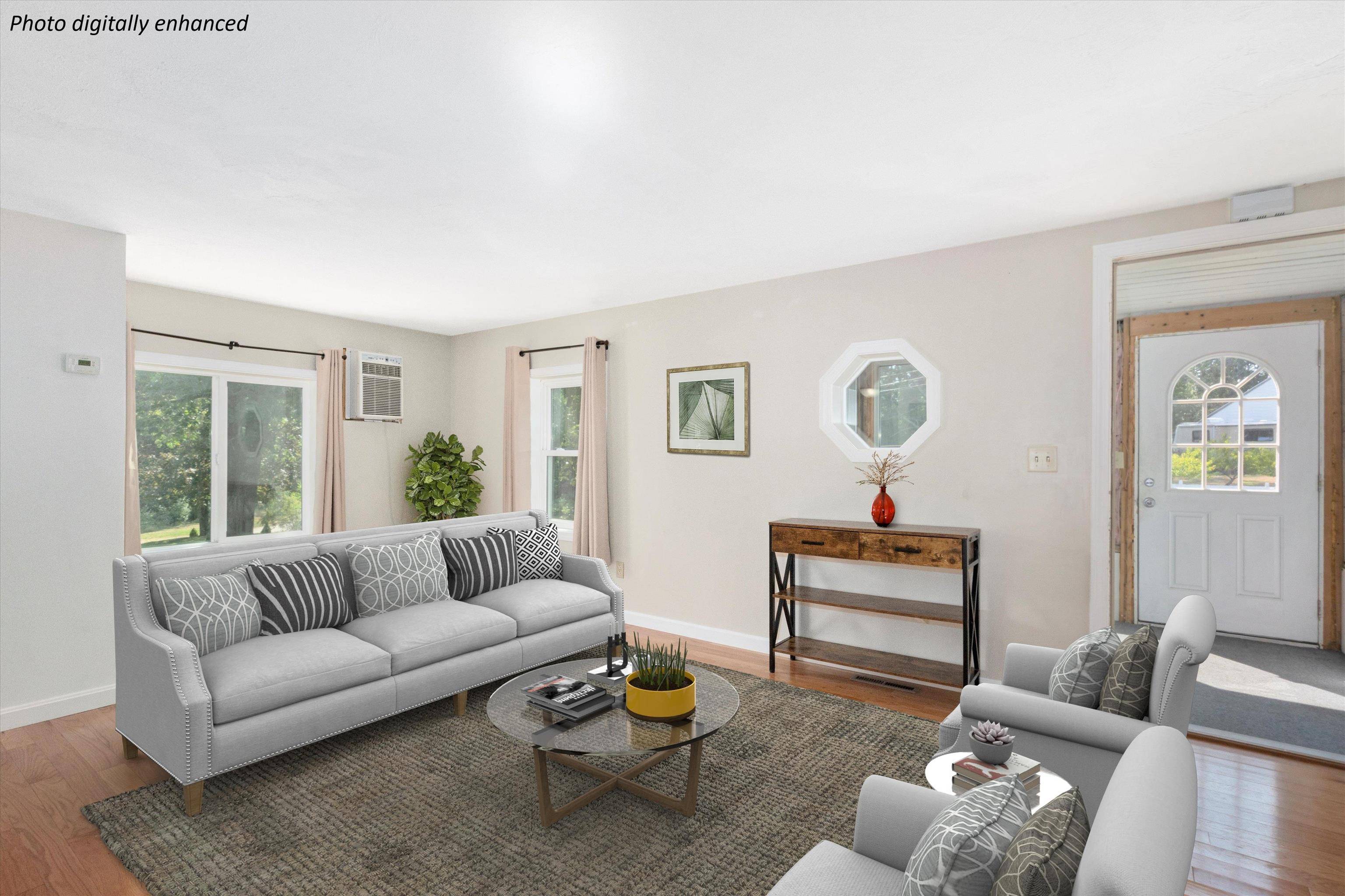 Raymond, NH 03077,126 Chester RD