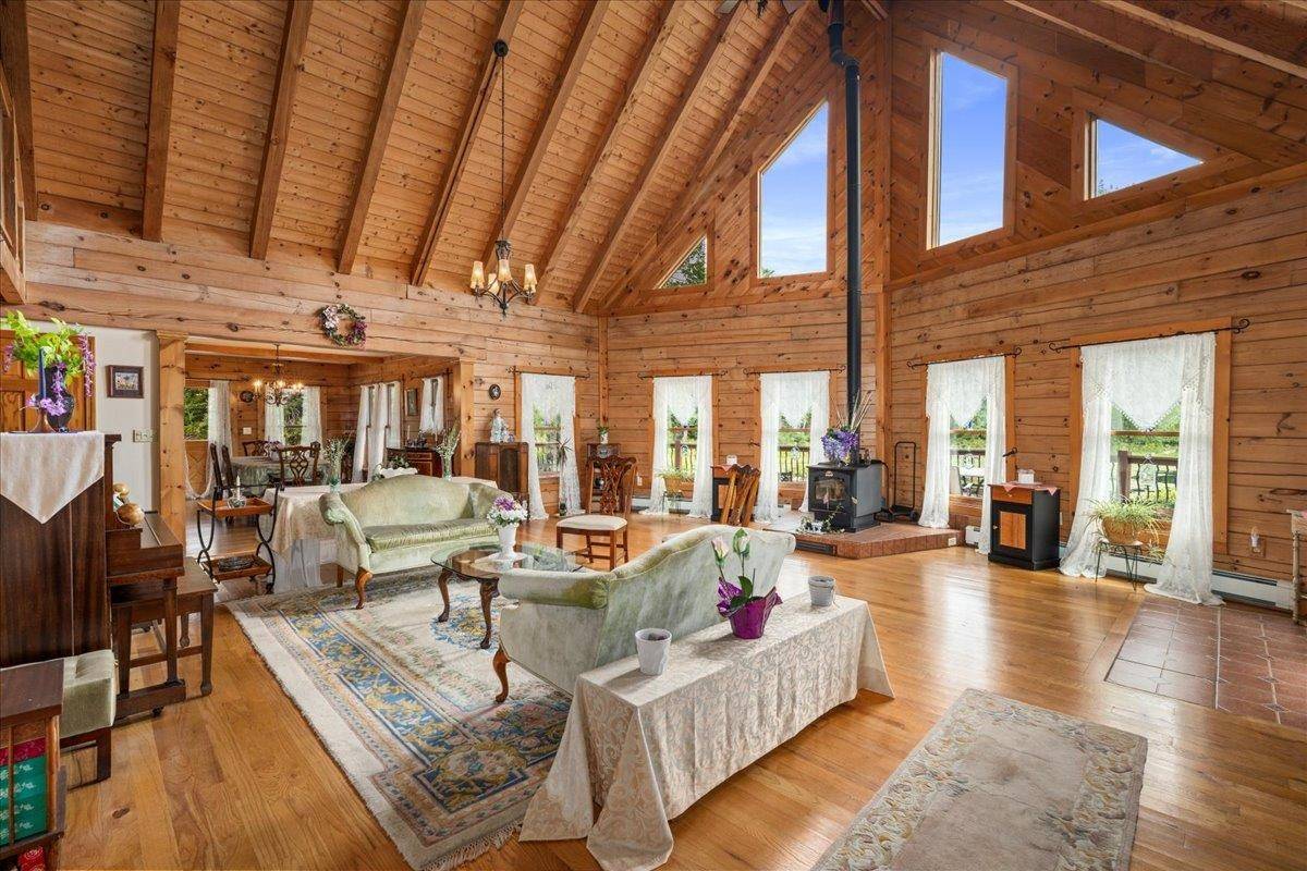 Deering, NH 03244,2605 2nd NH TPKE