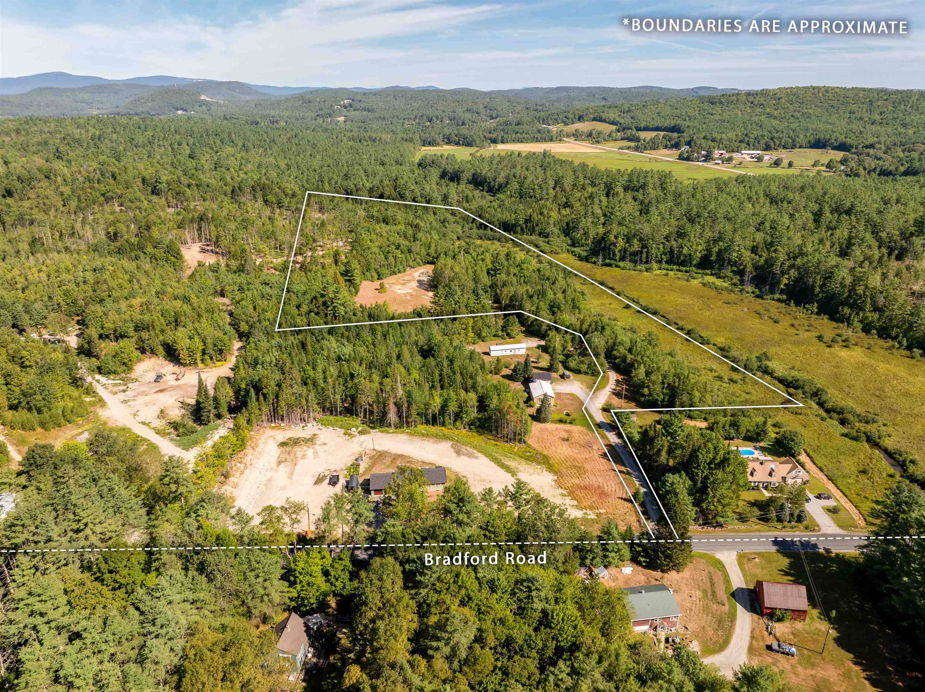 Sunapee, NH 03782-2809,214 Bradford RD