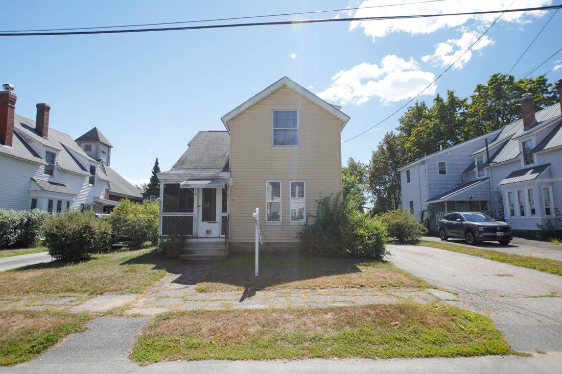 Manchester, NH 03104,33 Appleton ST