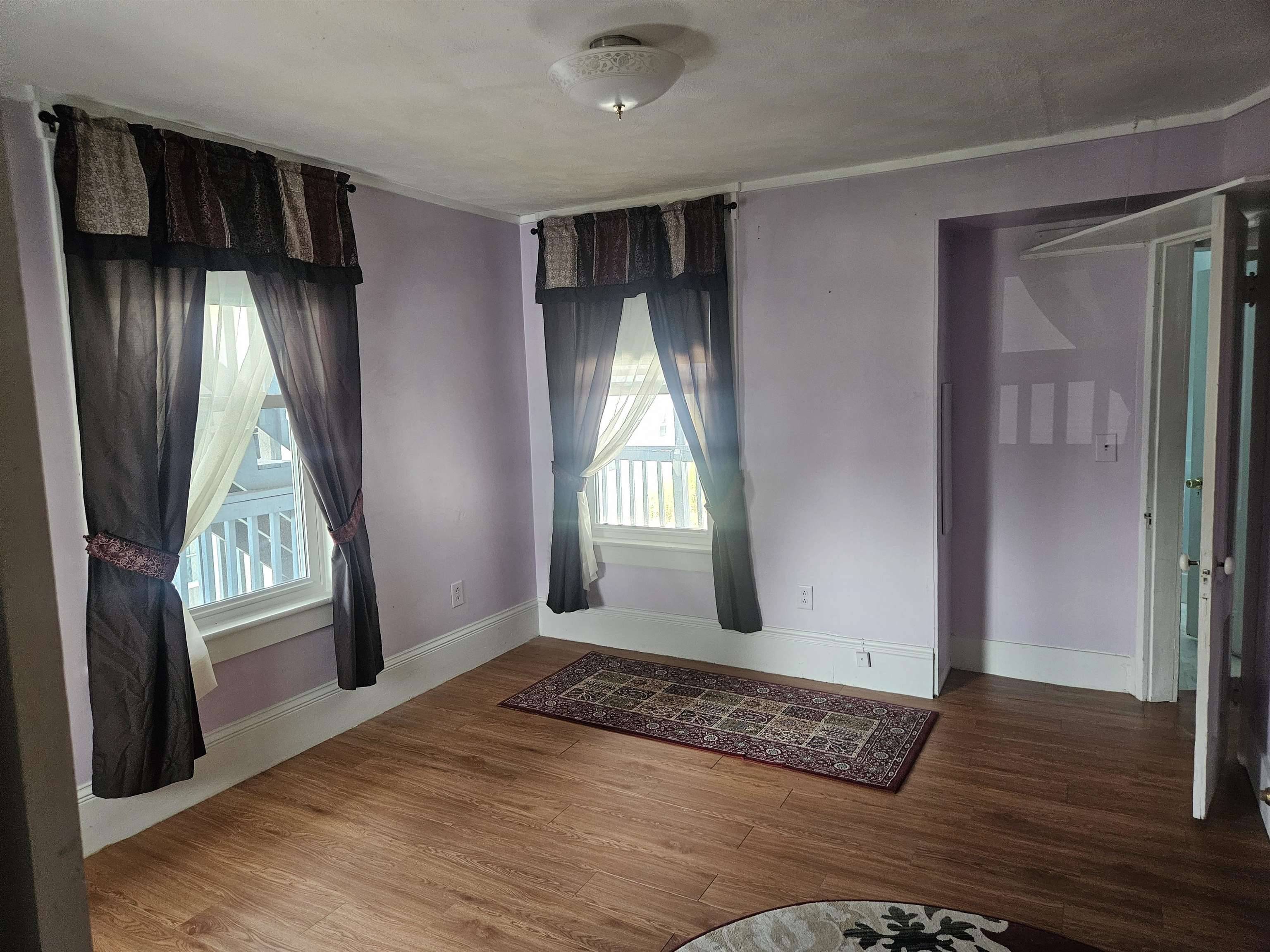Tilton, NH 03276,4 Chestnut ST #4B