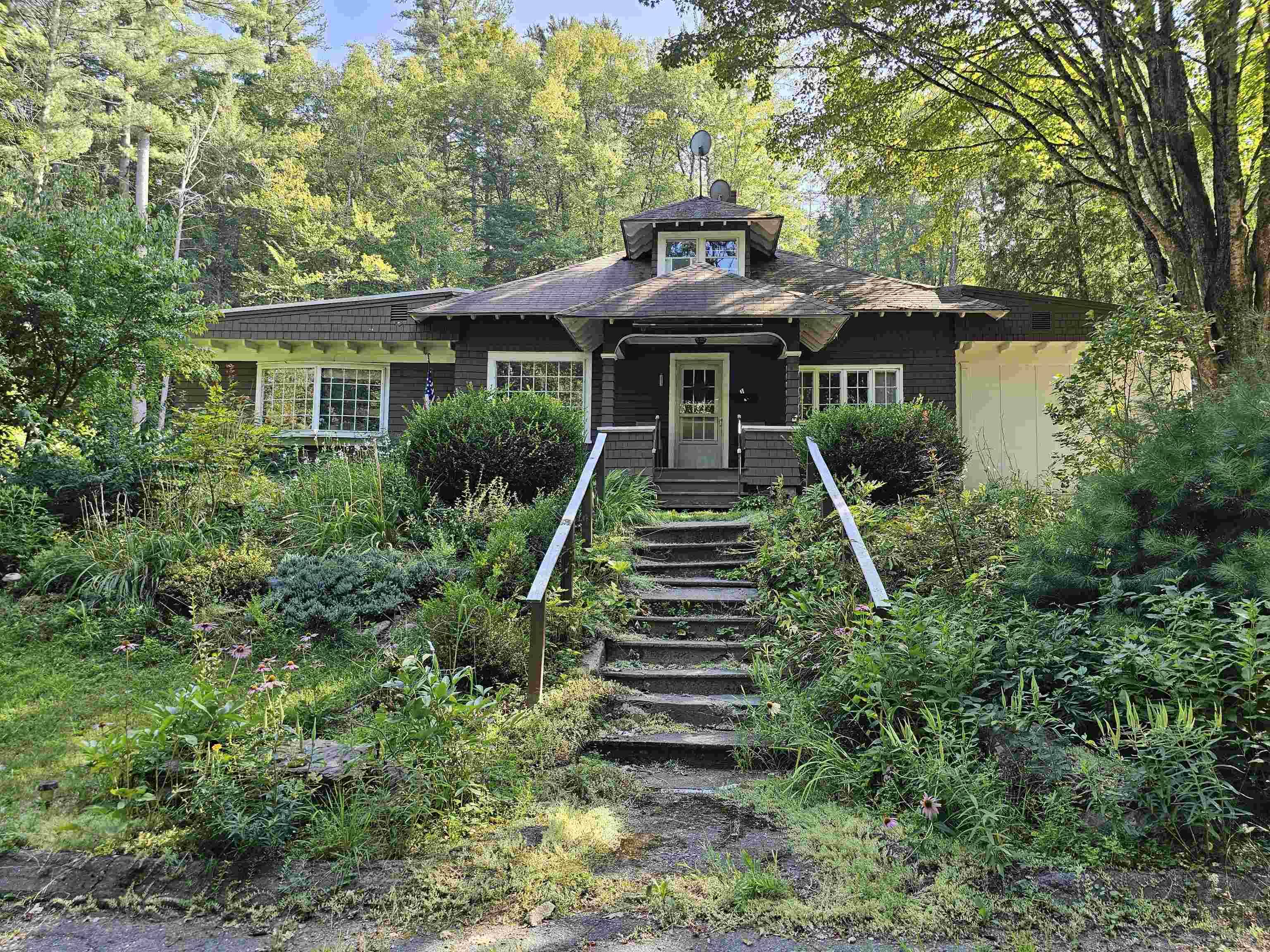 Brattleboro, VT 05301,11 Culbertson DR