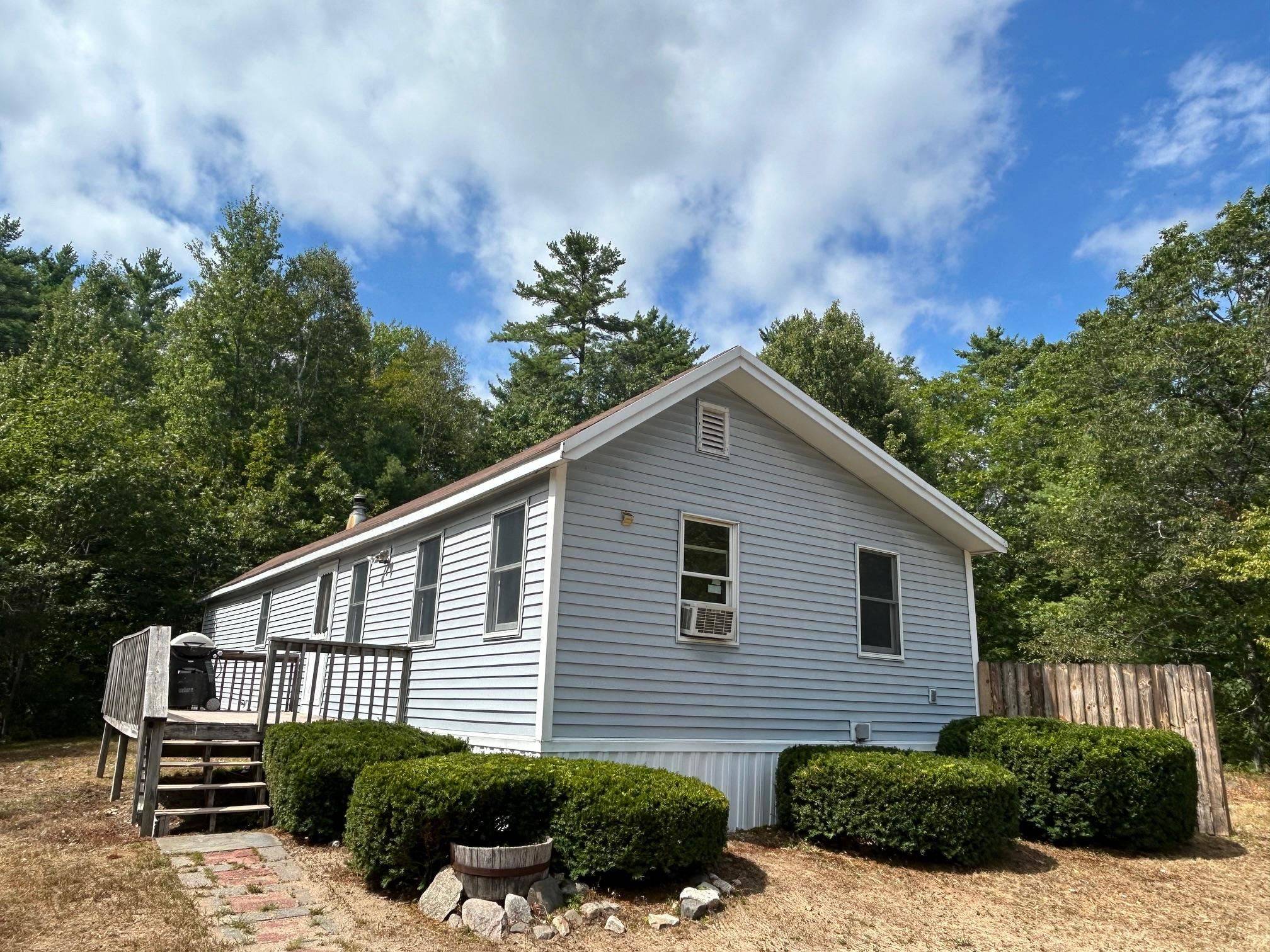Ossipee, NH 03864,730 Browns Ridge RD