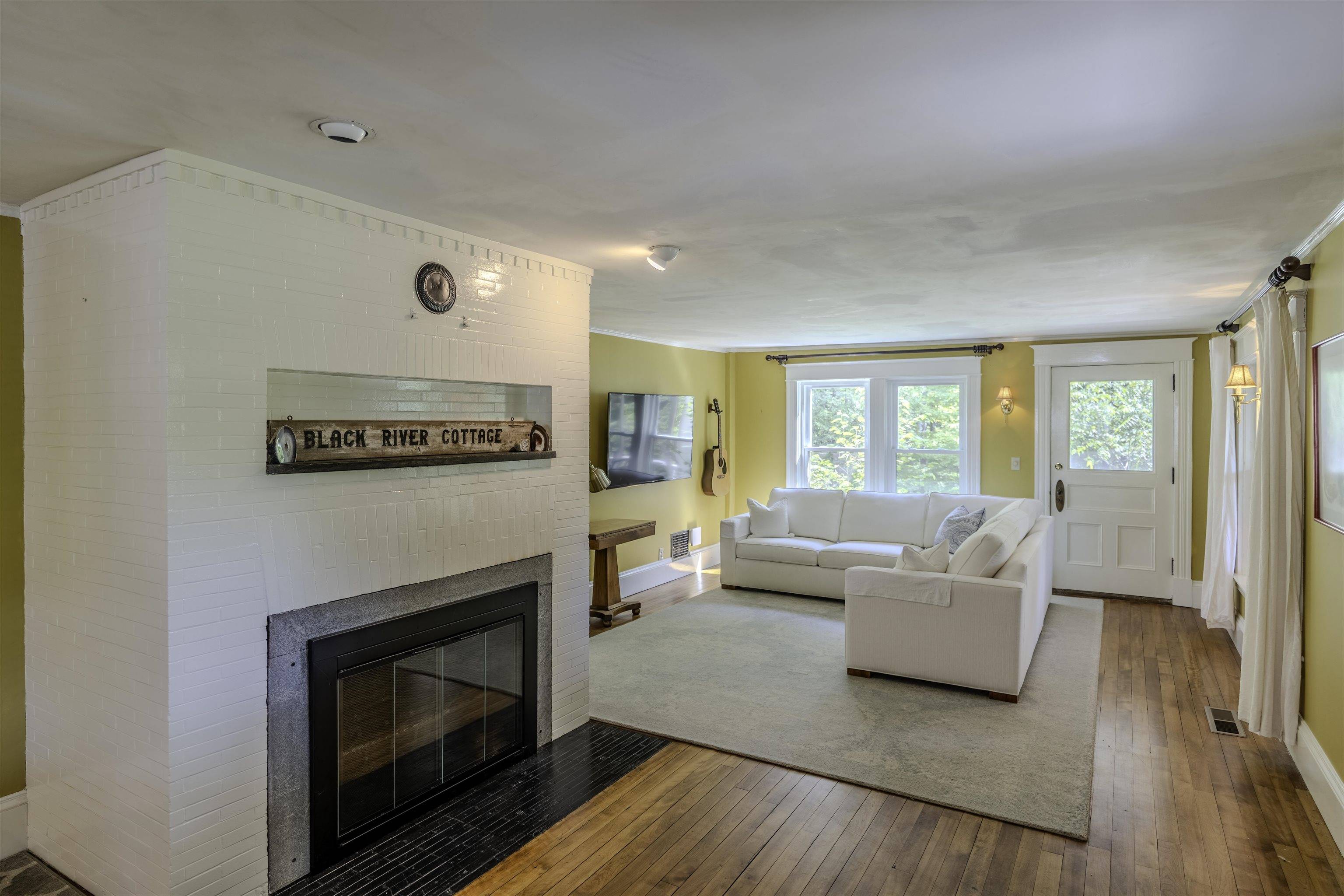 Weathersfield, VT 05151,221 Grout RD