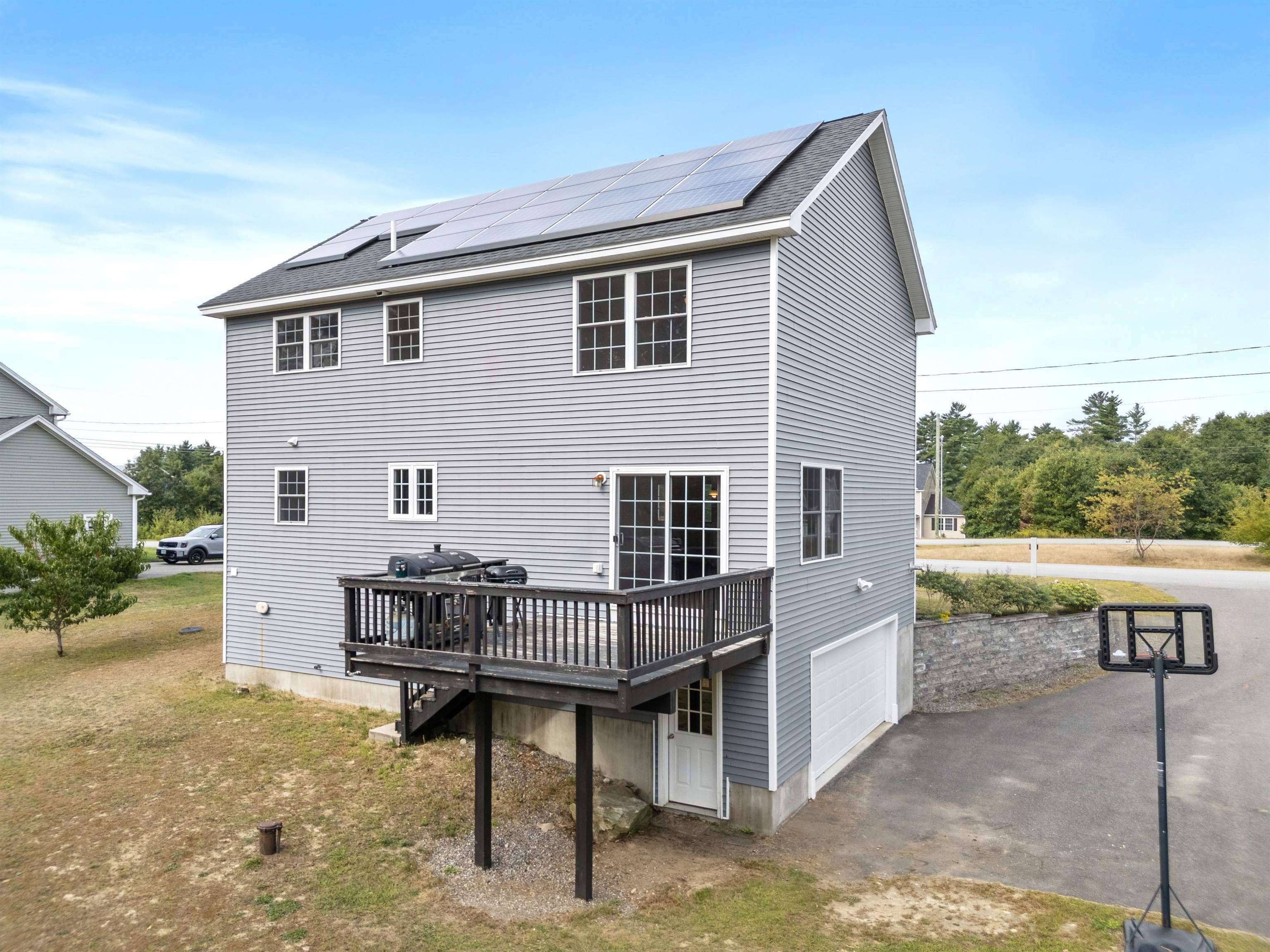 Weare, NH 03281,62 Hilbren RD