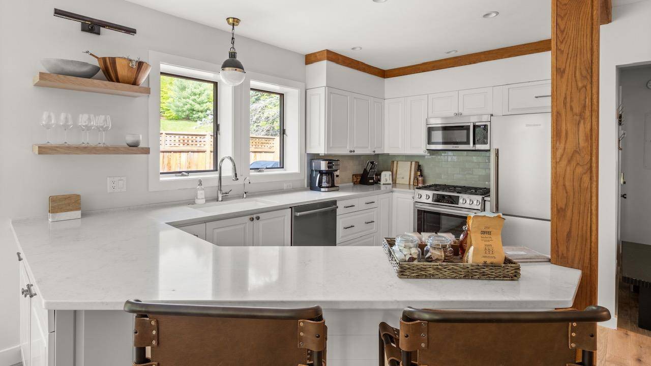 Stowe, VT 05672,384 Topnotch DR #384 A