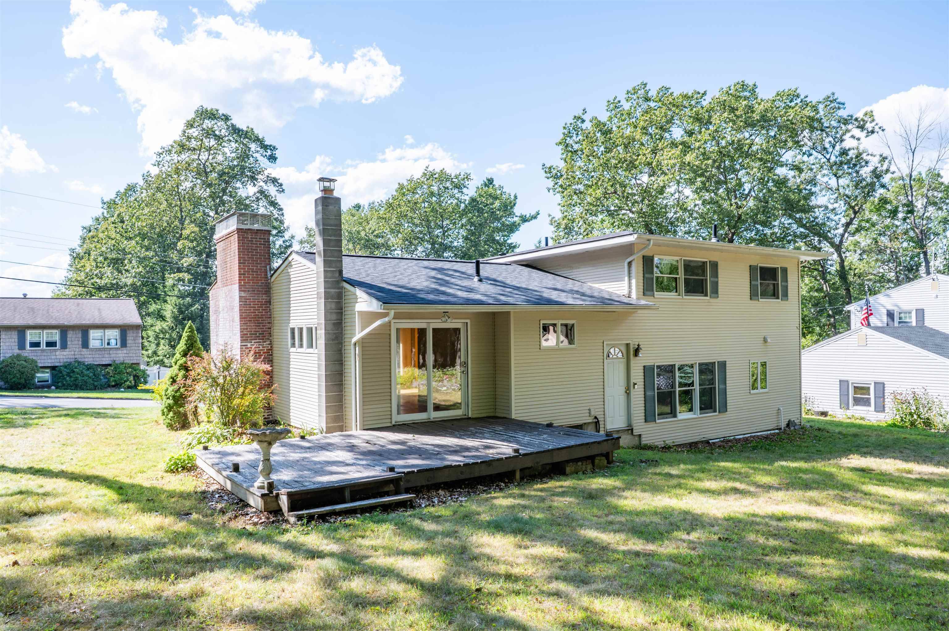 Nashua, NH 03062,98 Peele RD
