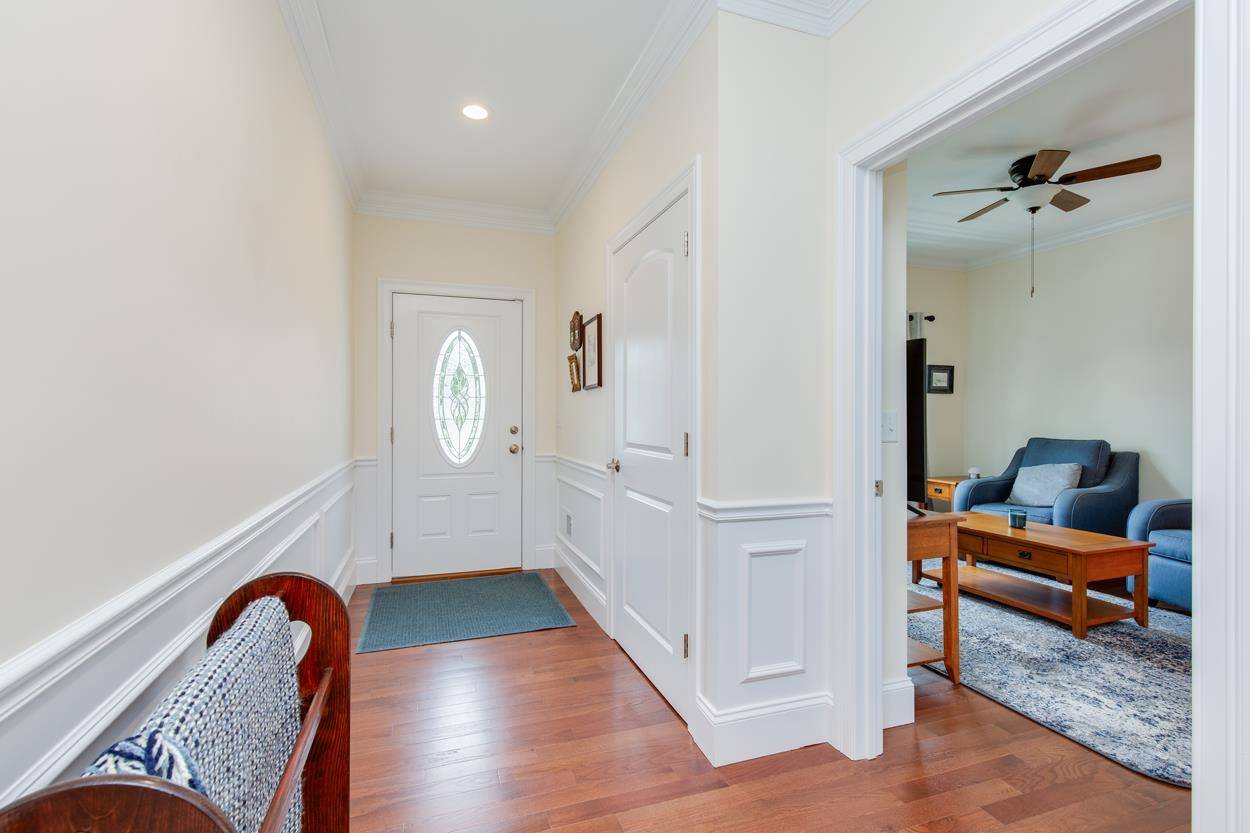 Hudson, NH 03051,49 Cobblestone DR