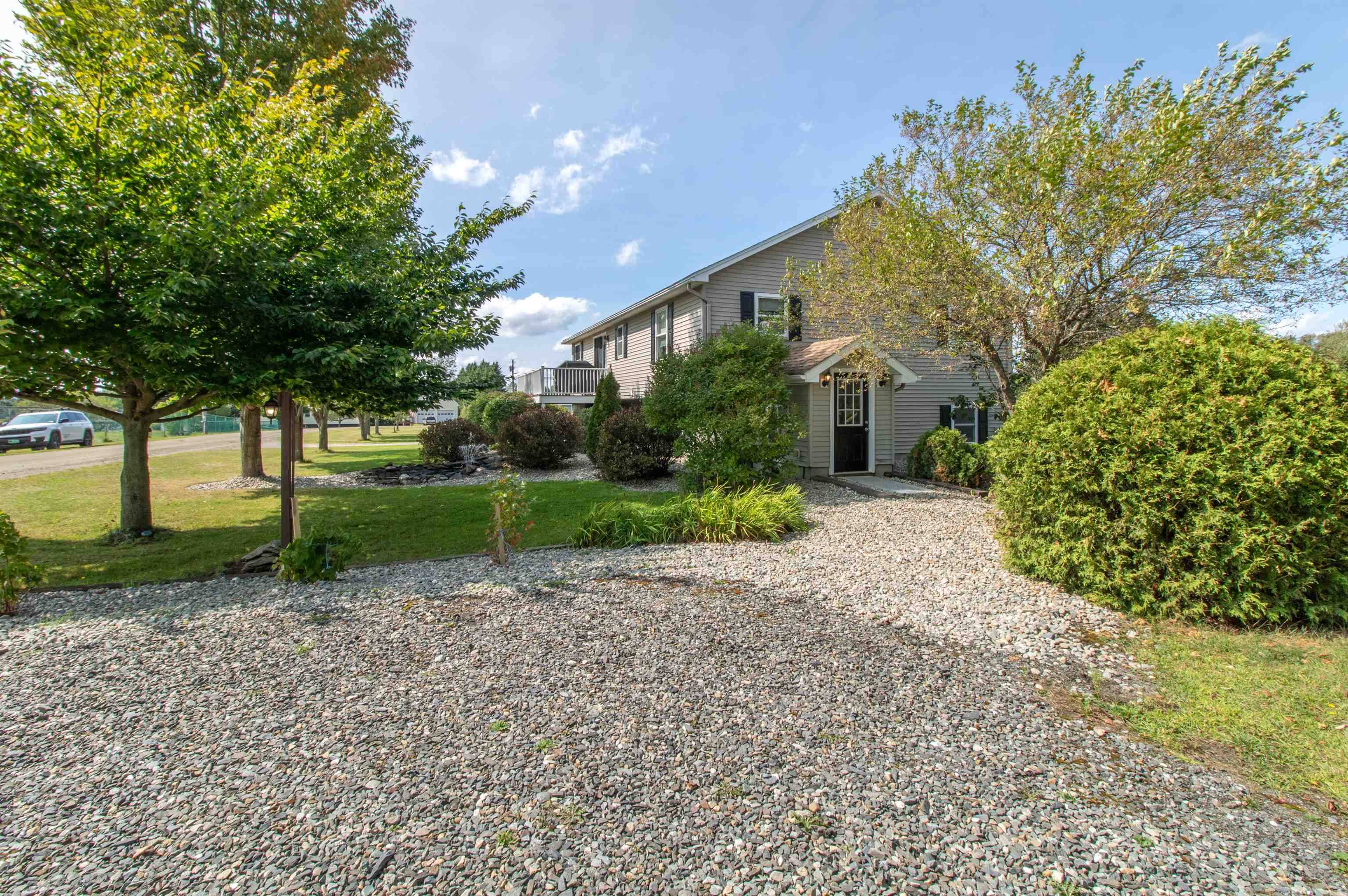 Derby, VT 05829,429 Roy ST