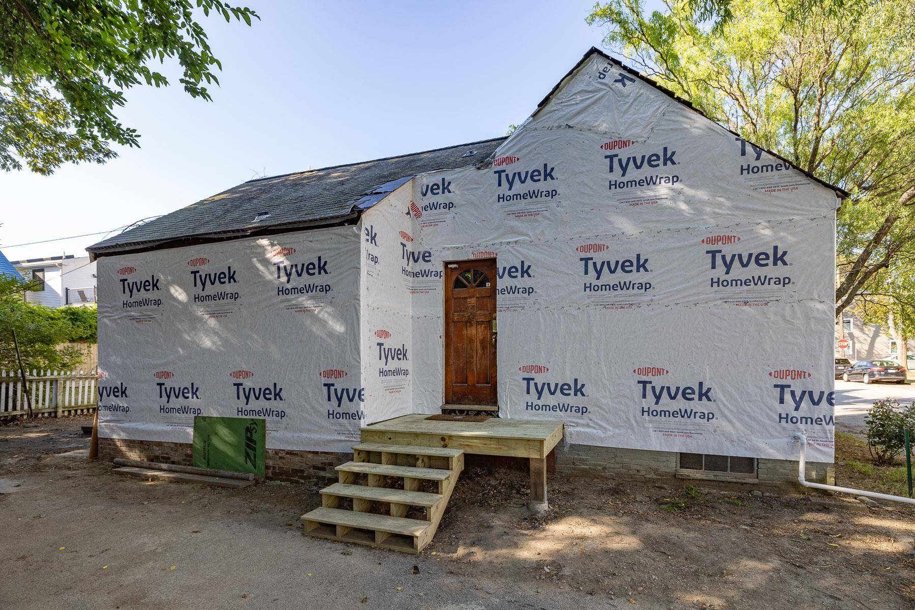 Portsmouth, NH 03801,238 Austin ST