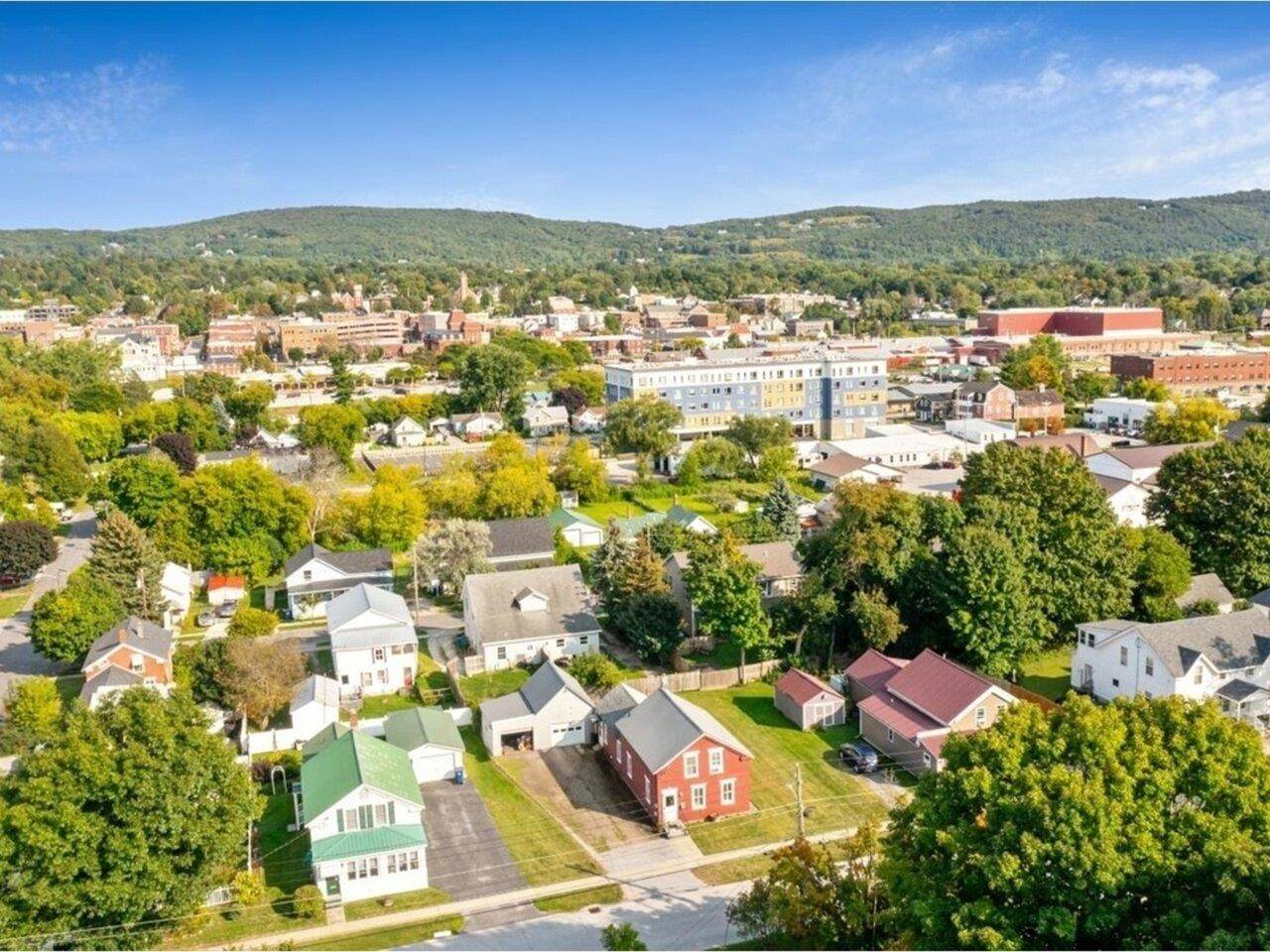 St. Albans City, VT 05478,19 North Elm ST