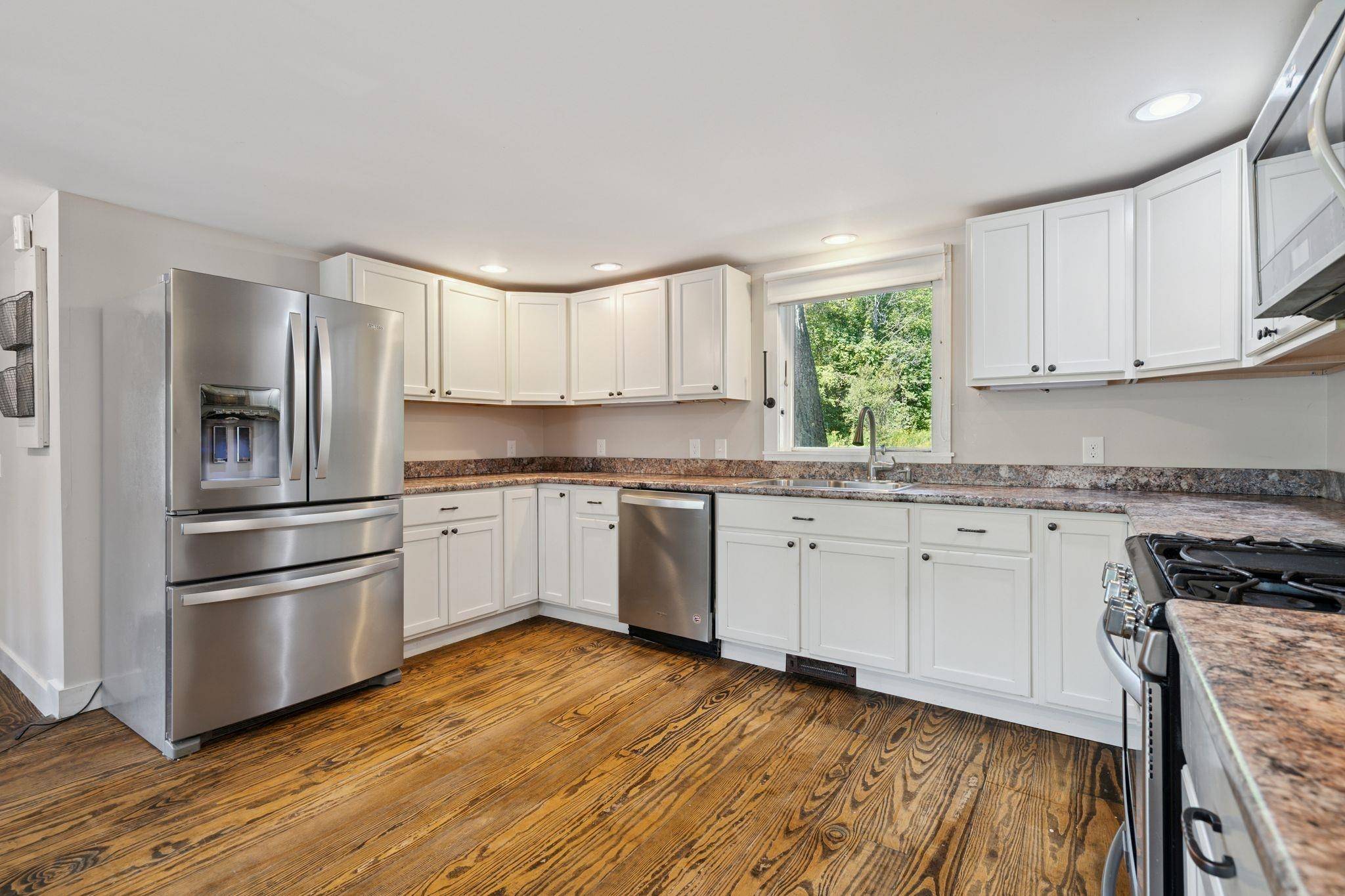 New London, NH 03257,295 Andover RD