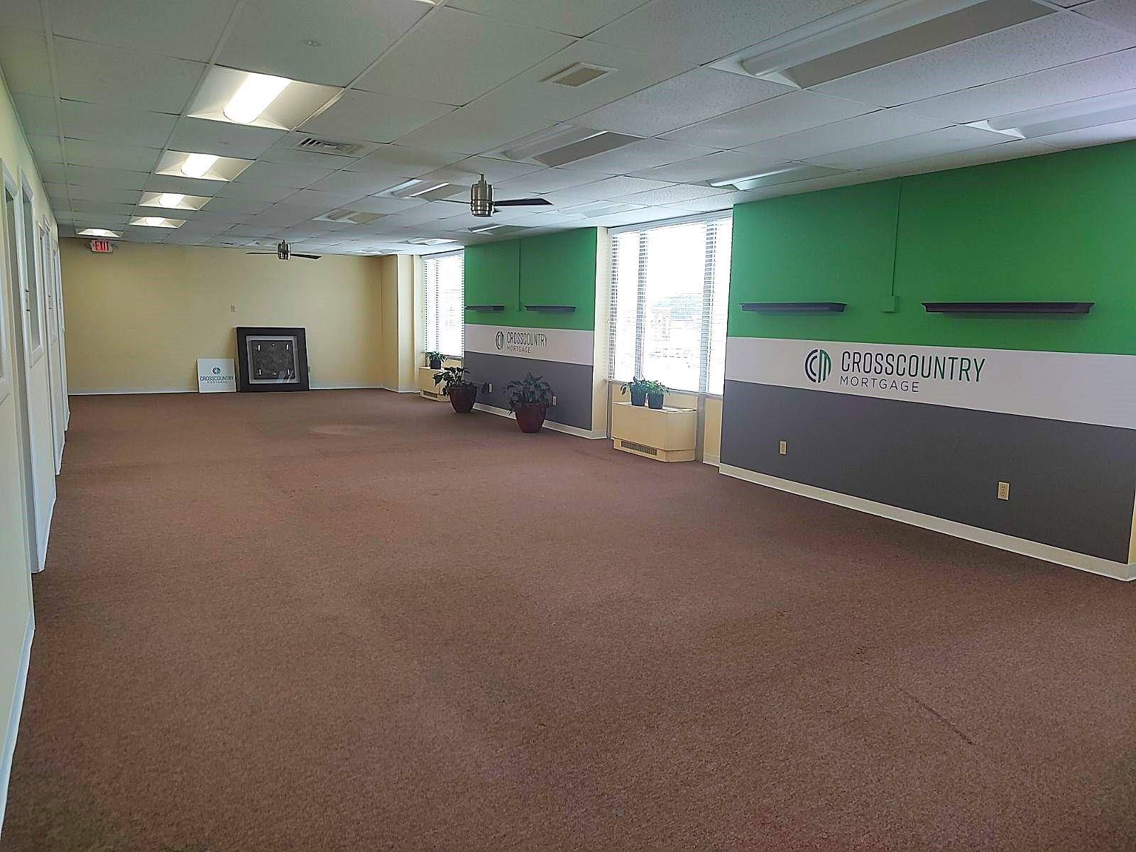 Manchester, NH 03101,50 Bridge ST #307