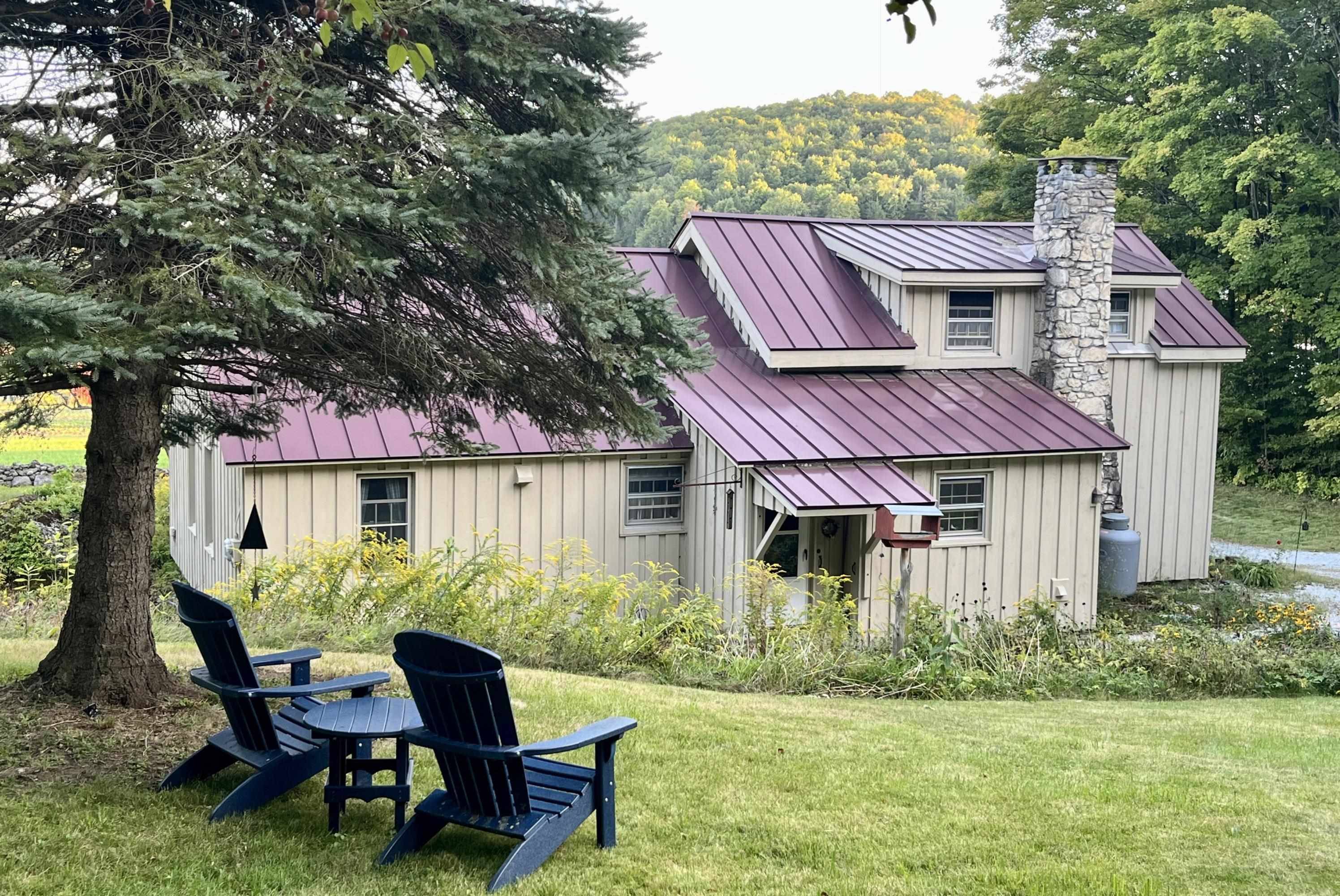 Brandon, VT 05733,194 Wood LN