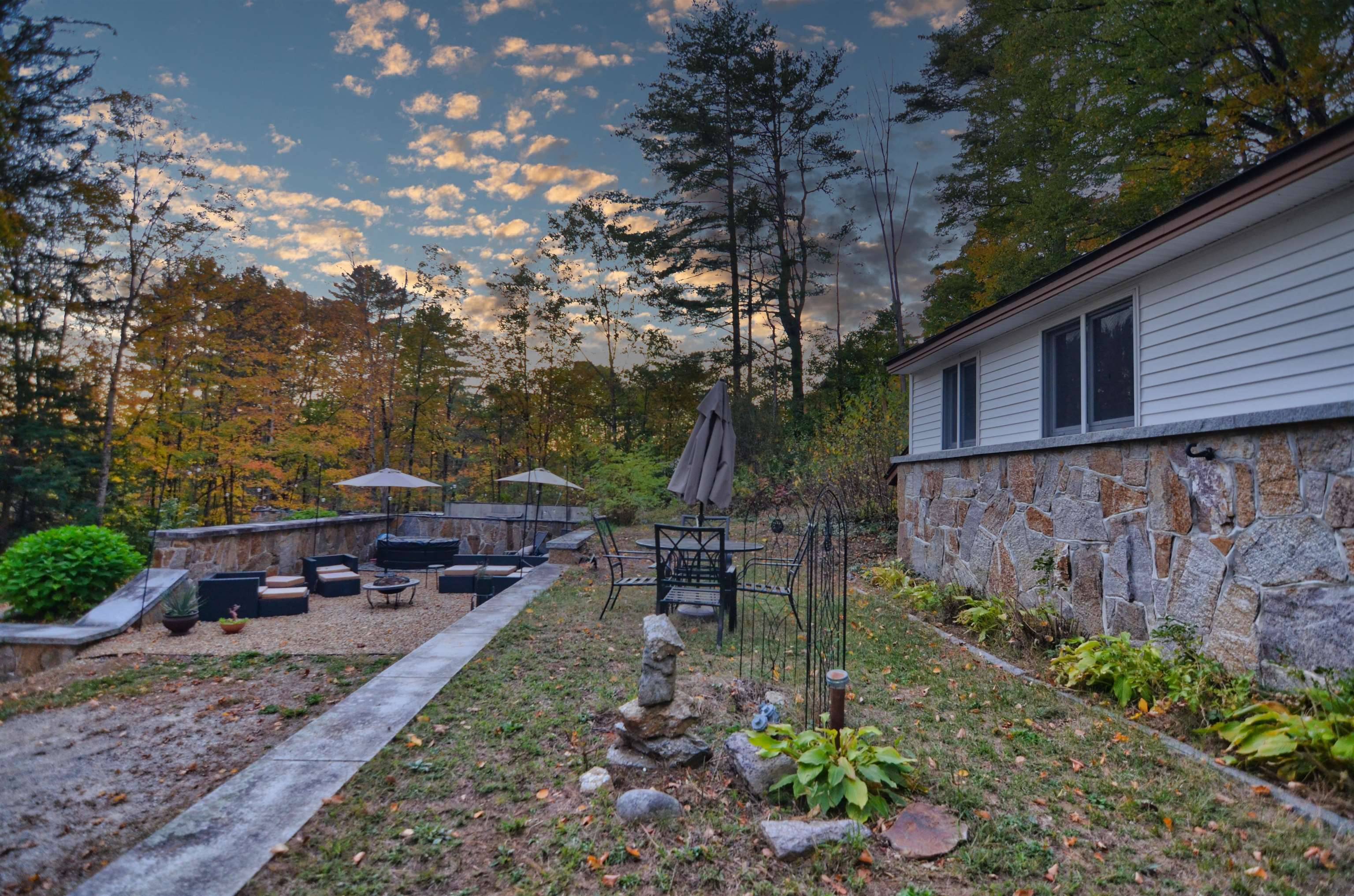 Andover, NH 03216,19 Ives RD