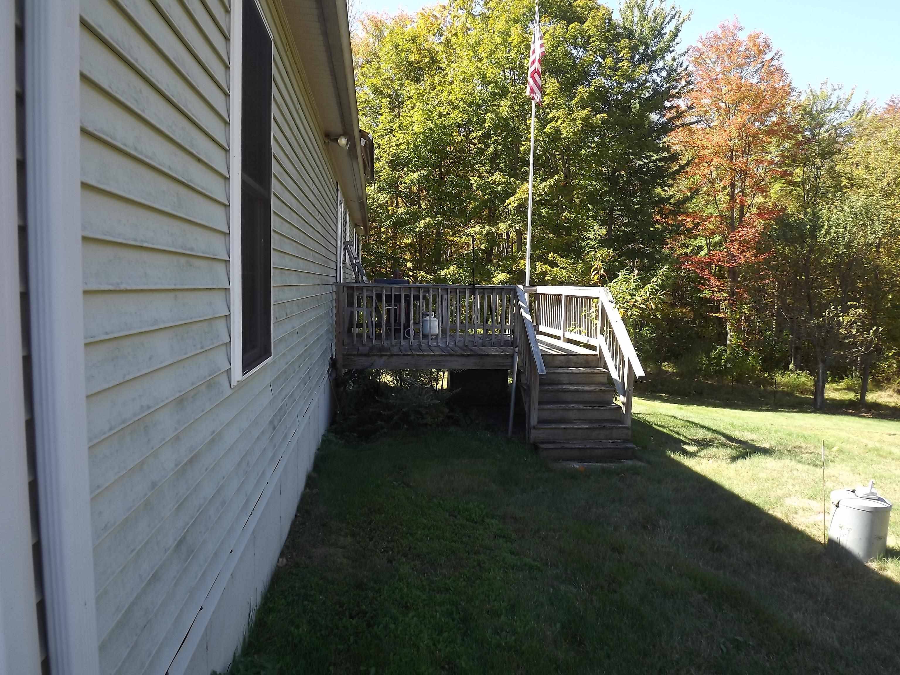 Franklin, NH 03235,84 Gile RD