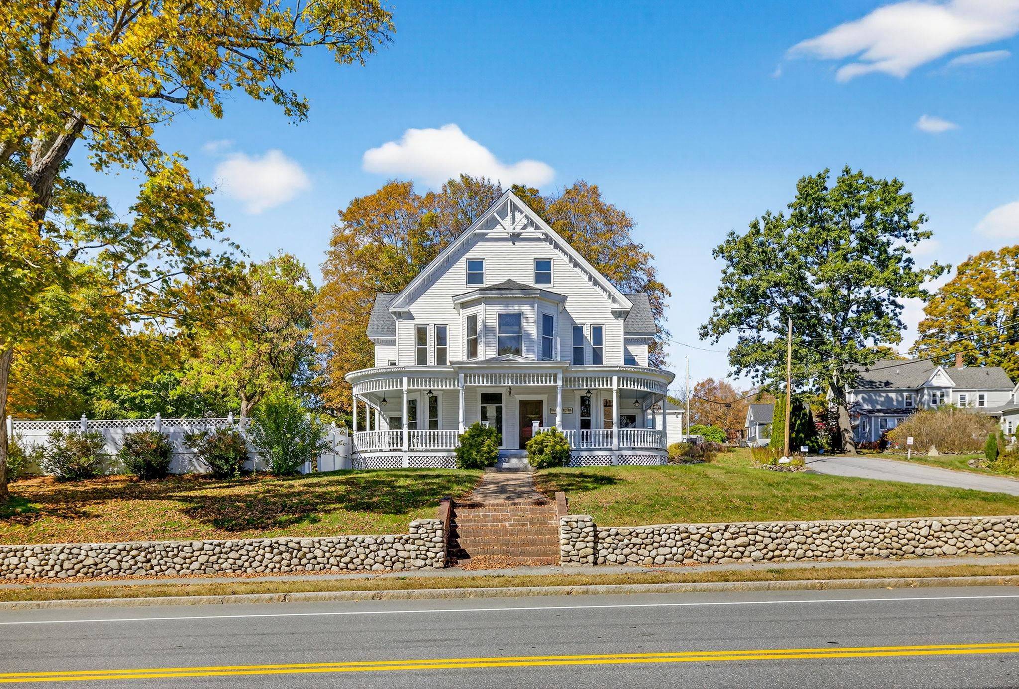 Derry, NH 03038,84 East Broadway ST