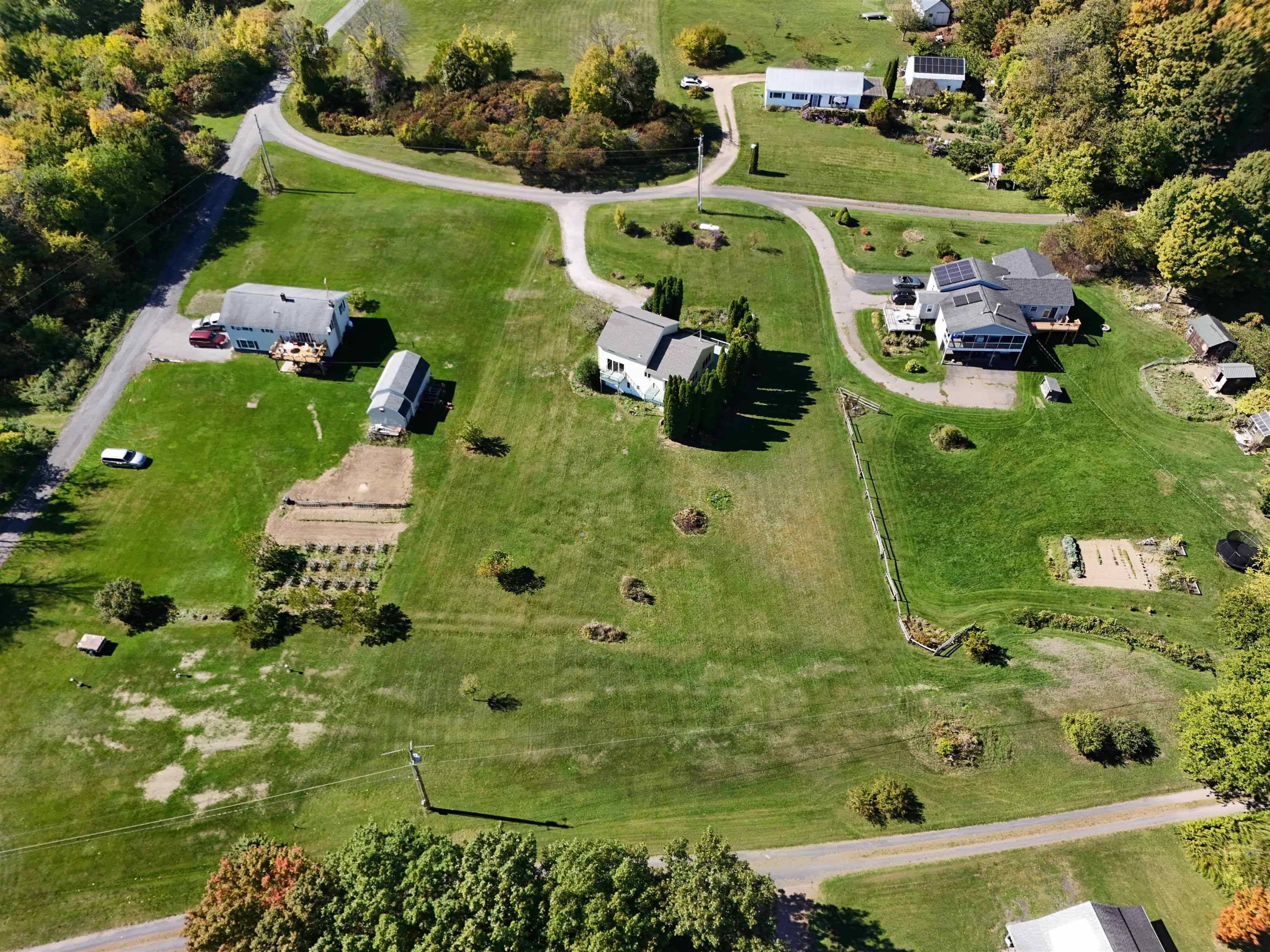 South Hero, VT 05486,4 Sandbar Heights DR