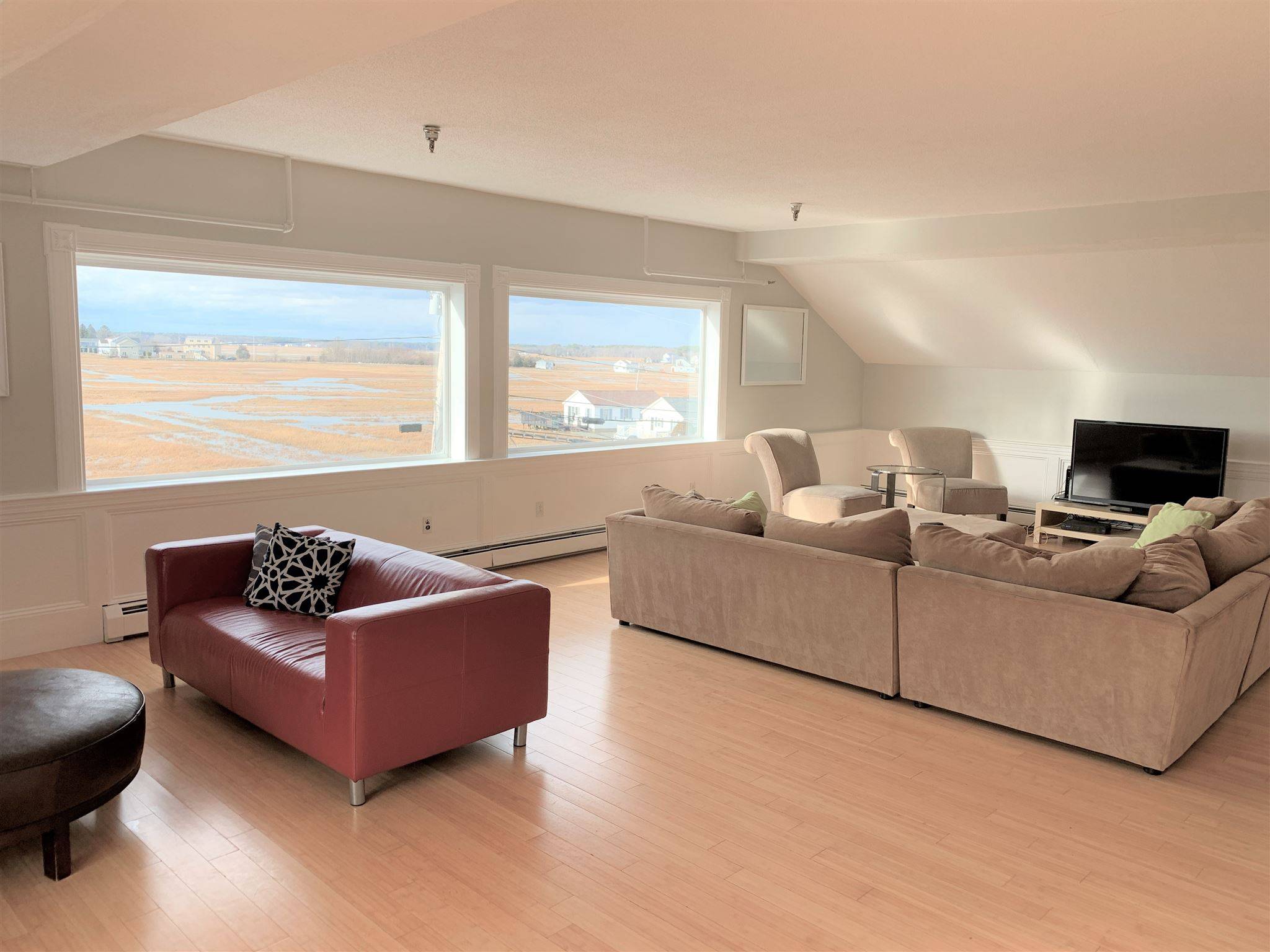 Hampton, NH 03842,85 Brown AVE #11