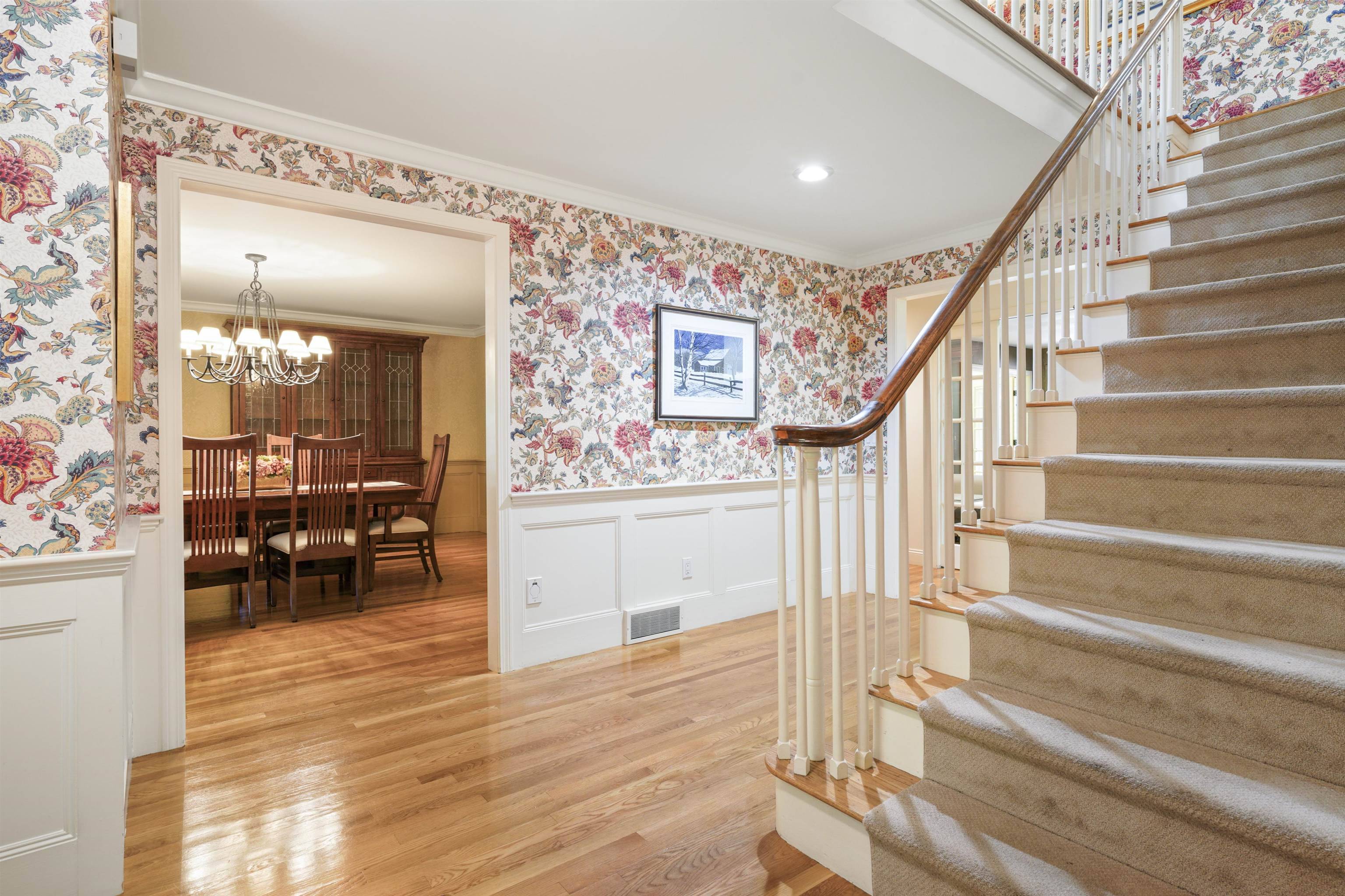 Bedford, NH 03110,32 Puritan DR