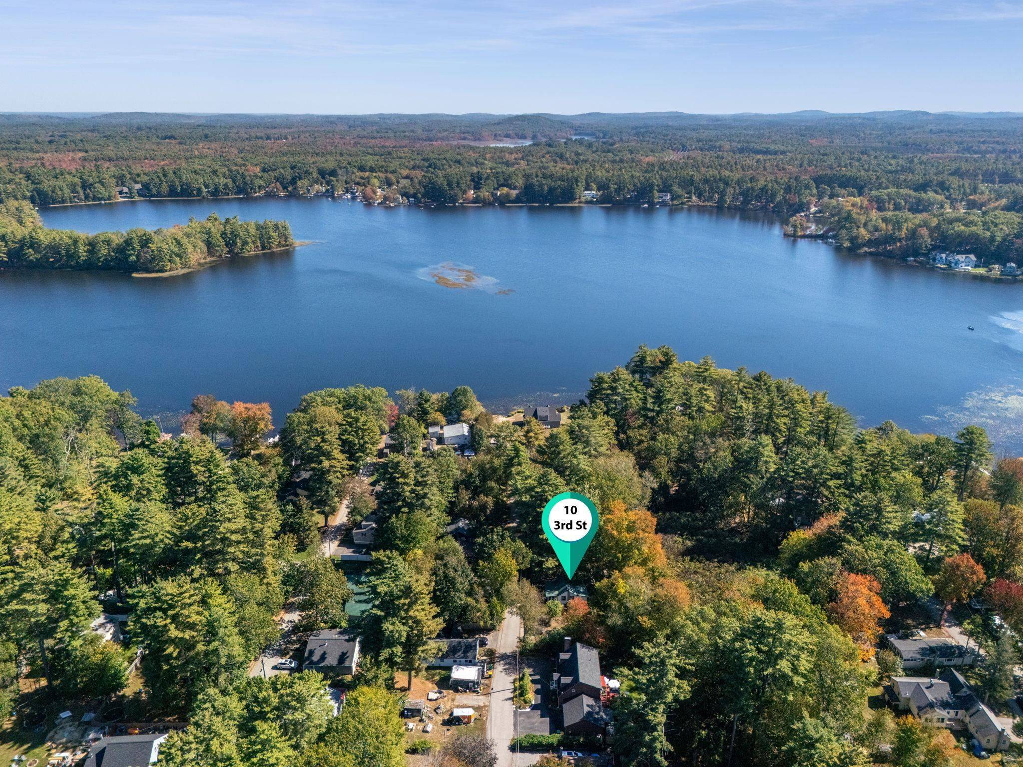 Kingston, NH 03848,10 3Rd ST