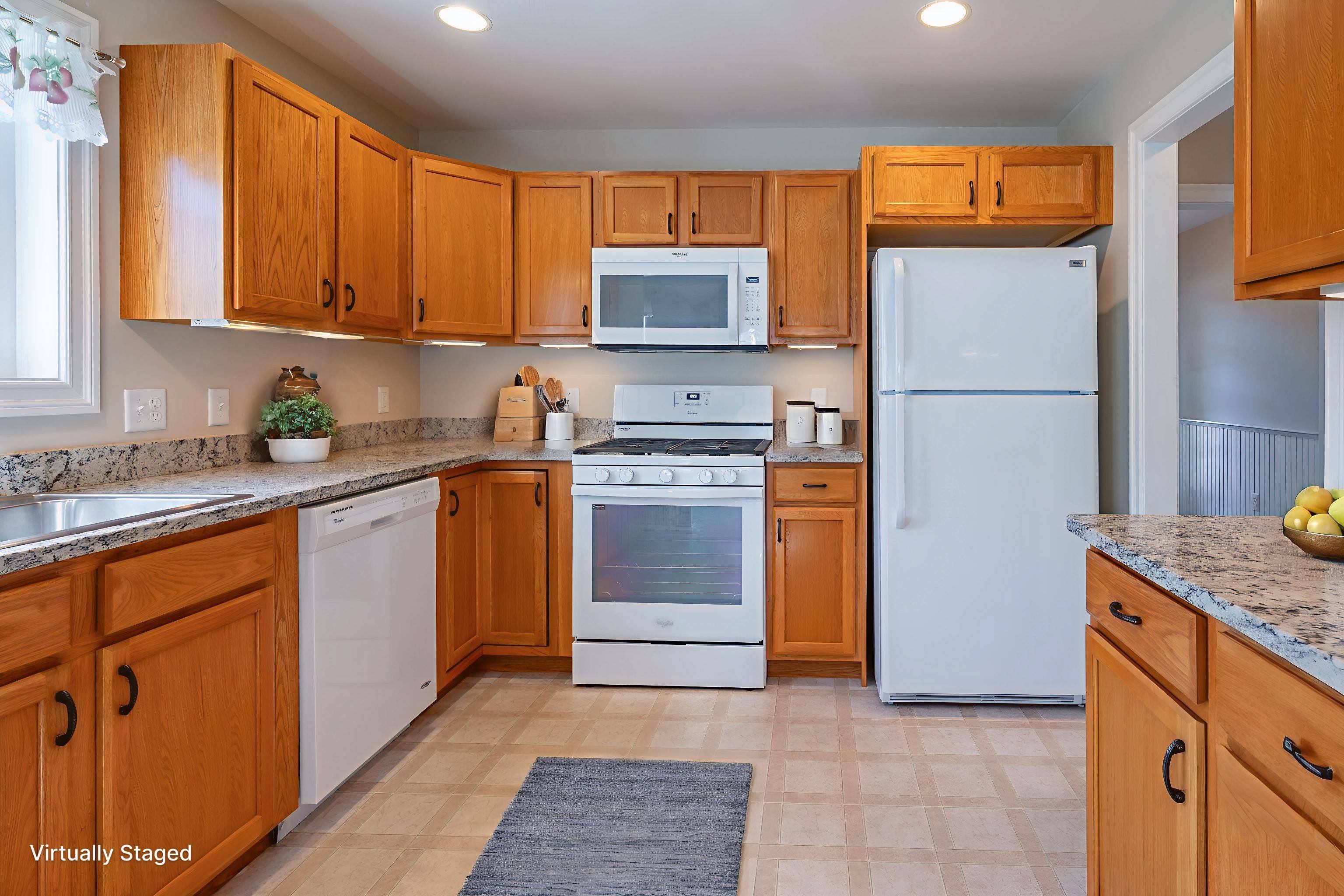 Nashua, NH 03064,9 Elystan CIR