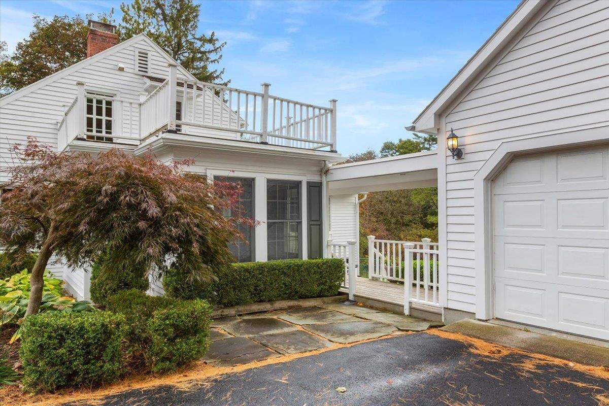 Bennington, VT 05201,134 Monument AVE