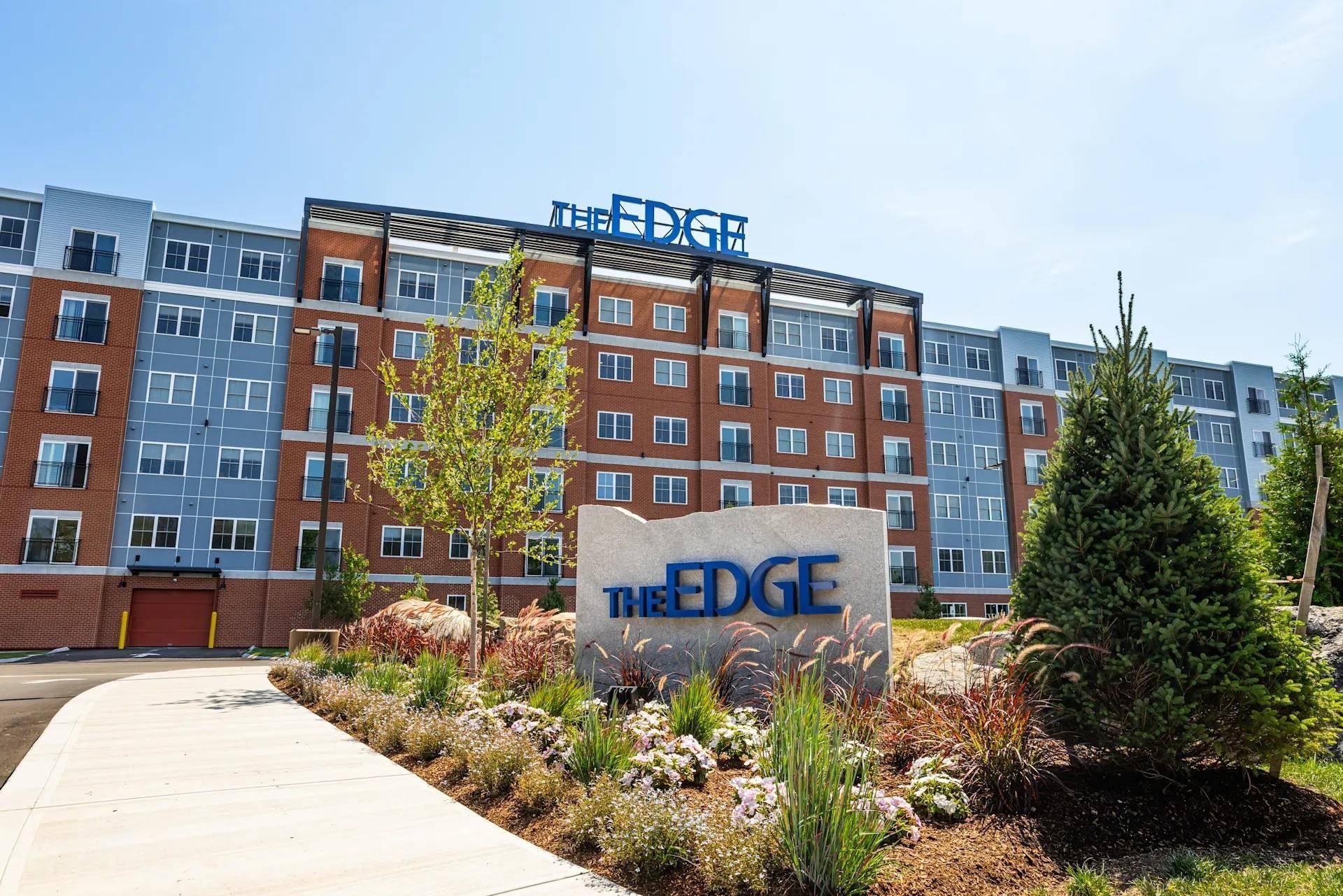 Manchester, NH 03103,303 Dunbar ST #314